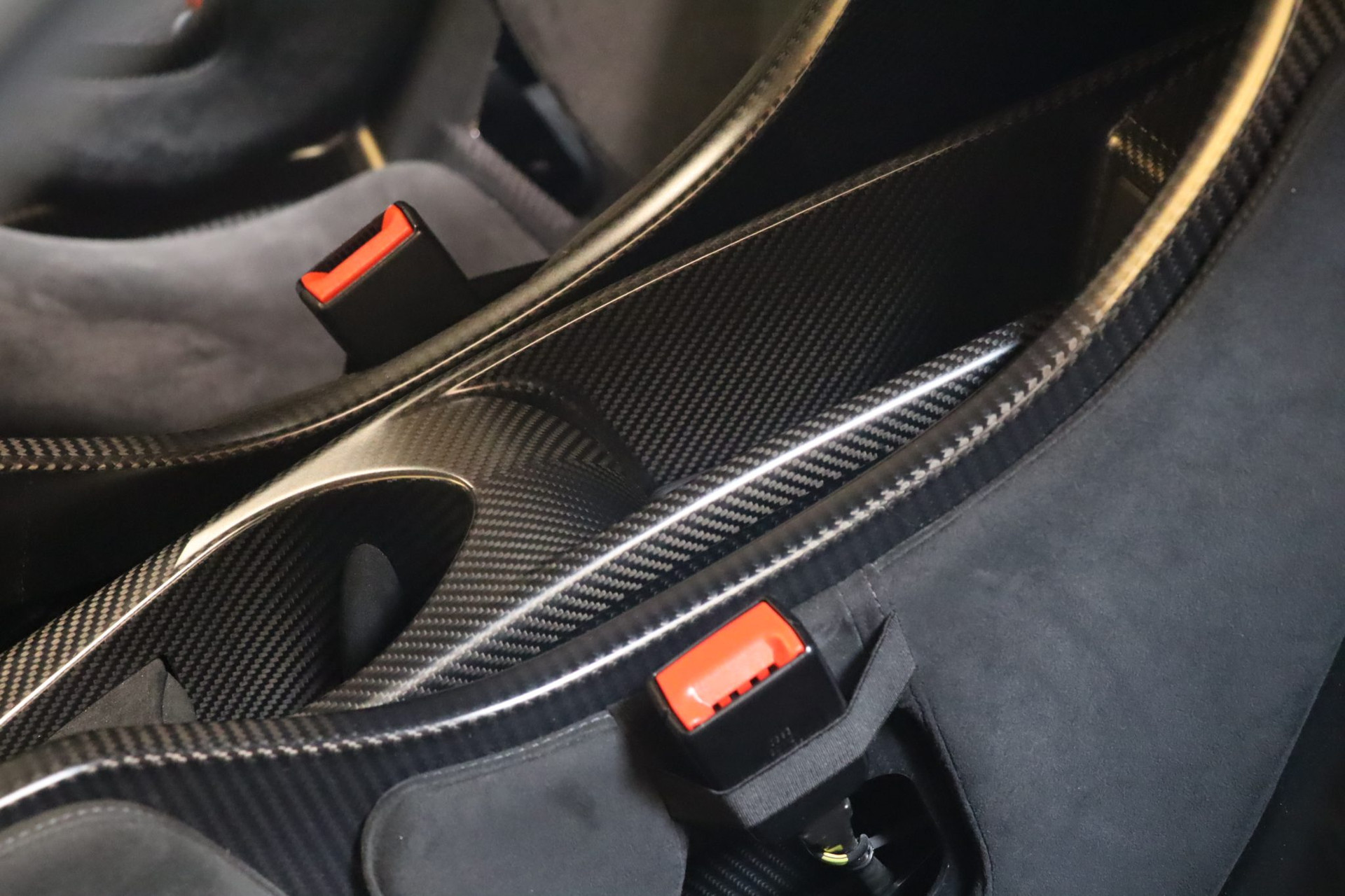 McLaren 765LT Coupé – Gris Saros, 8 370 km, configuration Track – Photo 29