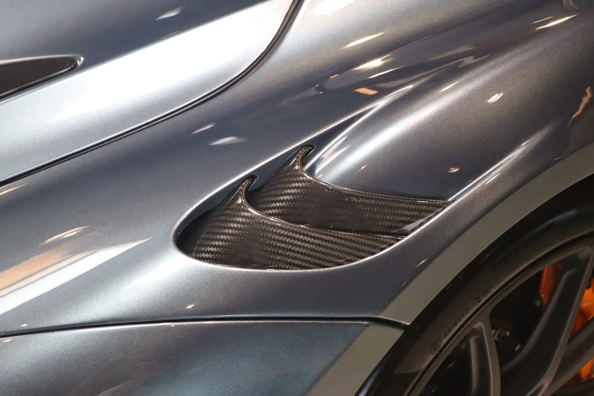 McLaren 765LT Coupé – Gris Saros, 8 370 km, configuration Track – Photo 42