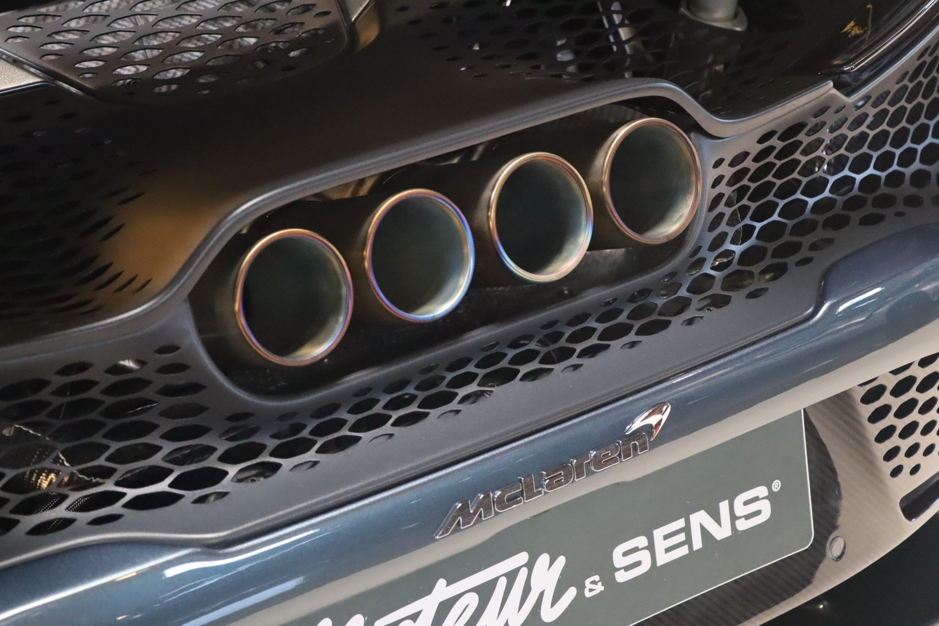 McLaren 765LT Coupé – Gris Saros, 8 370 km, configuration Track – Photo 48