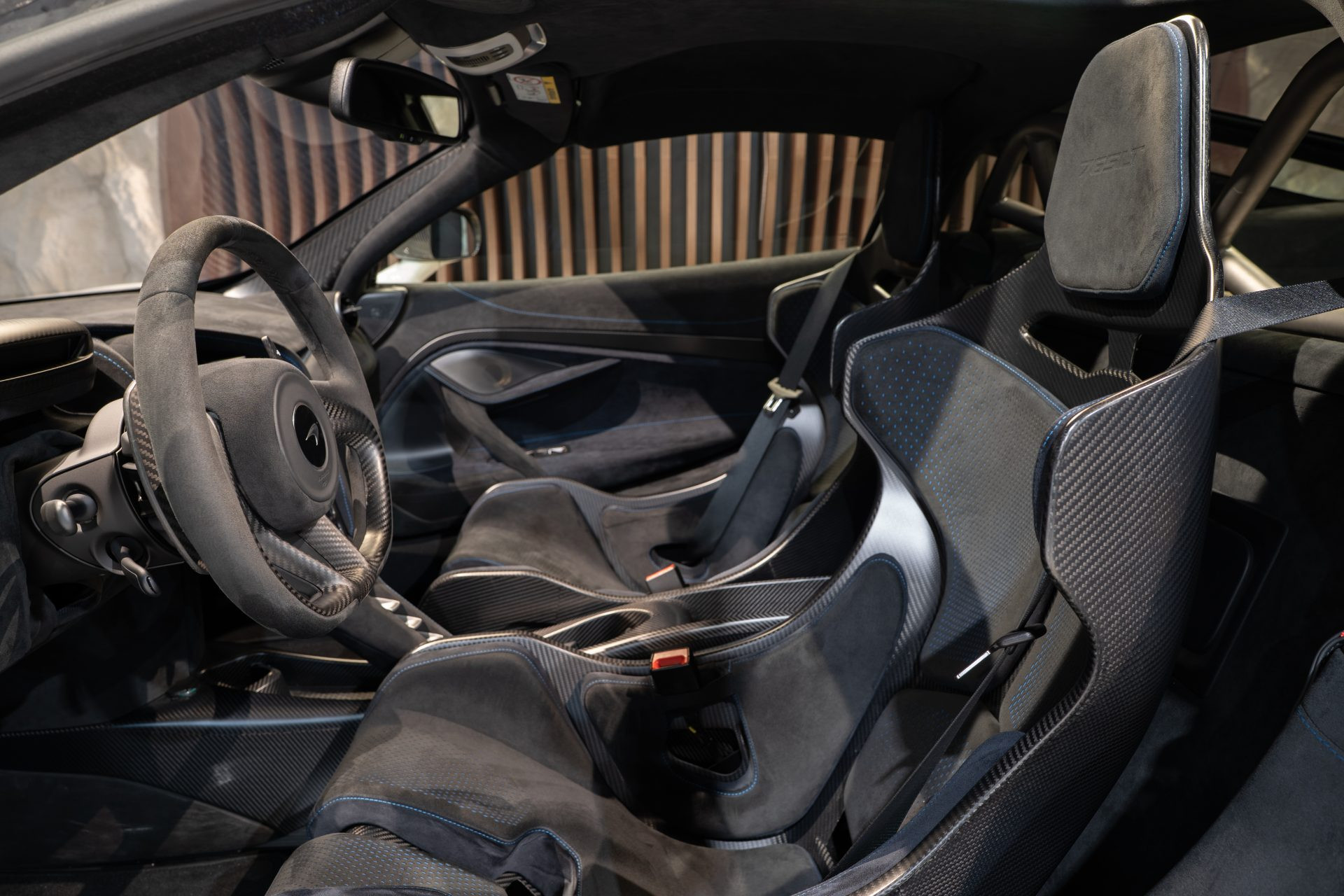 McLaren 765LT — Smoked White, 7 900 km, Aix-en-Provence – Photo 8