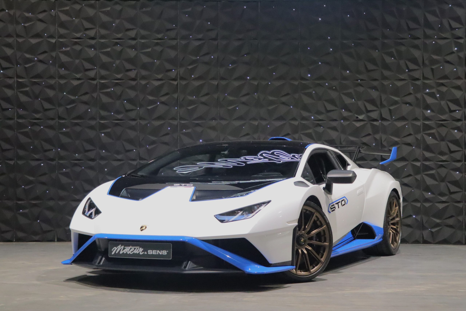 Lamborghini Huracan STO LP 640-2 — Super Trofeo Omologata – Photo 1