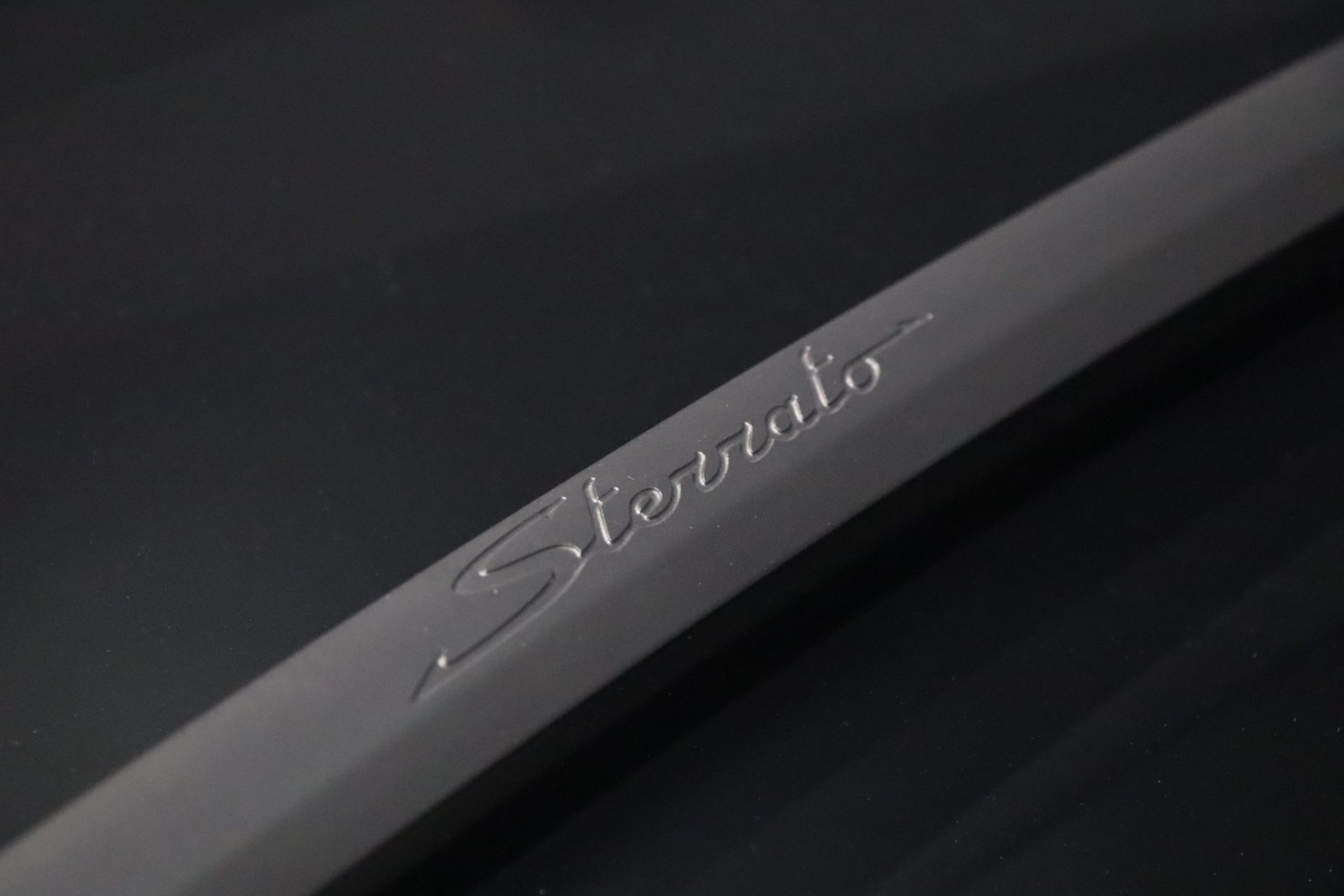 Lamborghini Huracán Sterrato Ad Personam — Nero Nemesis, série limitée – Photo 54