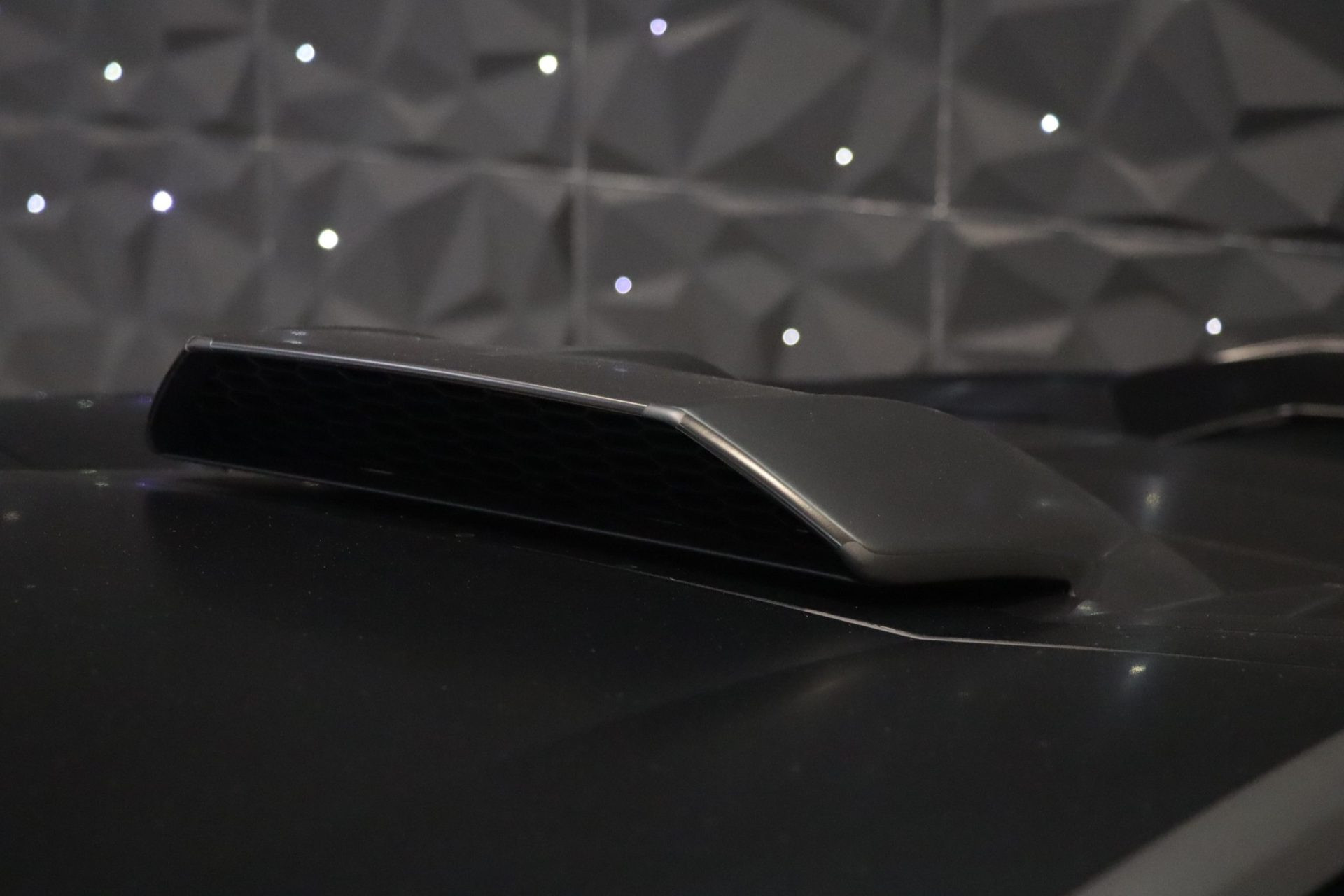 Lamborghini Huracán Sterrato Ad Personam — Nero Nemesis, série limitée – Photo 55