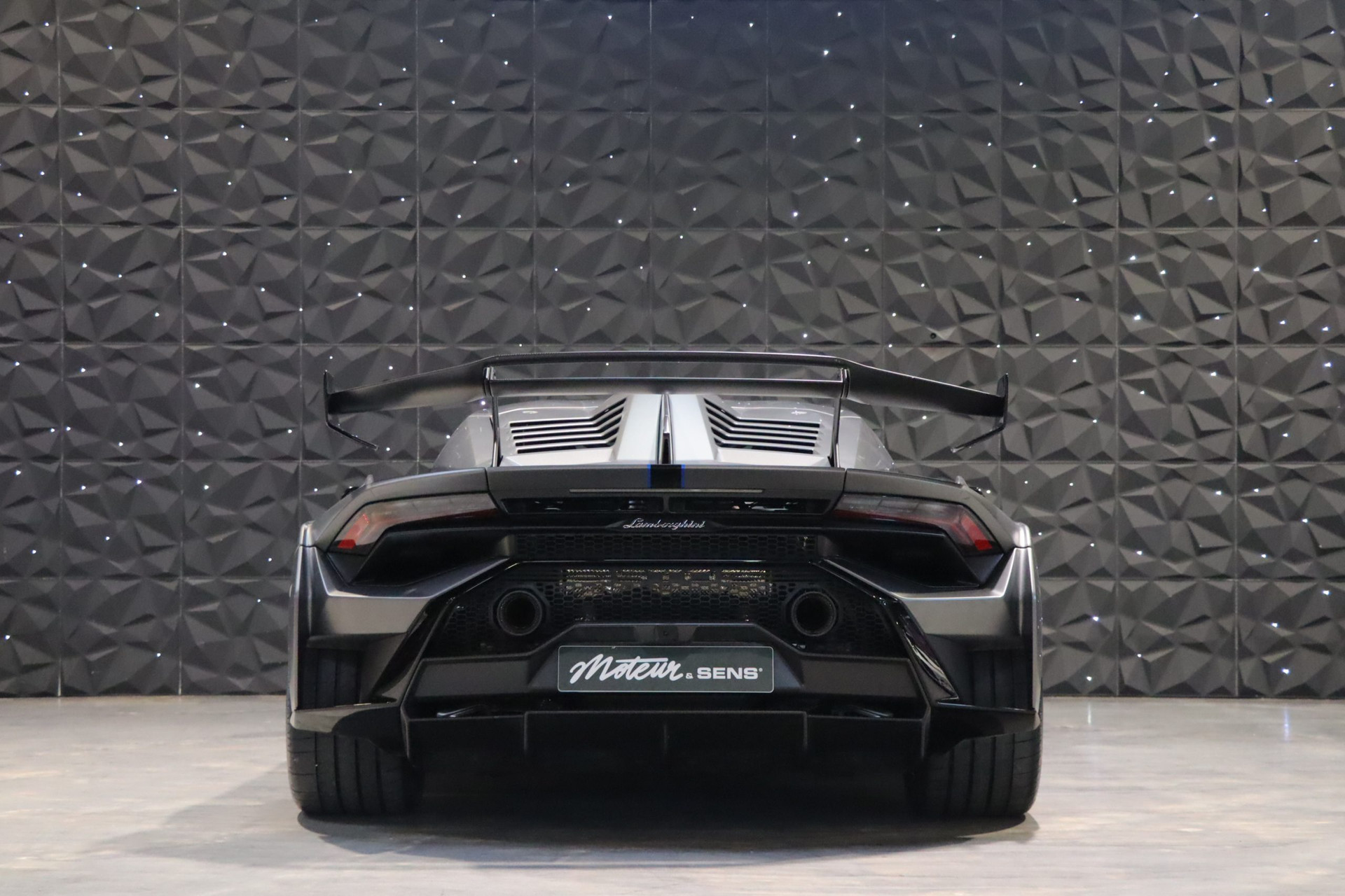Lamborghini Huracan STO LP 640-2 – 8 800 km – Photo 4