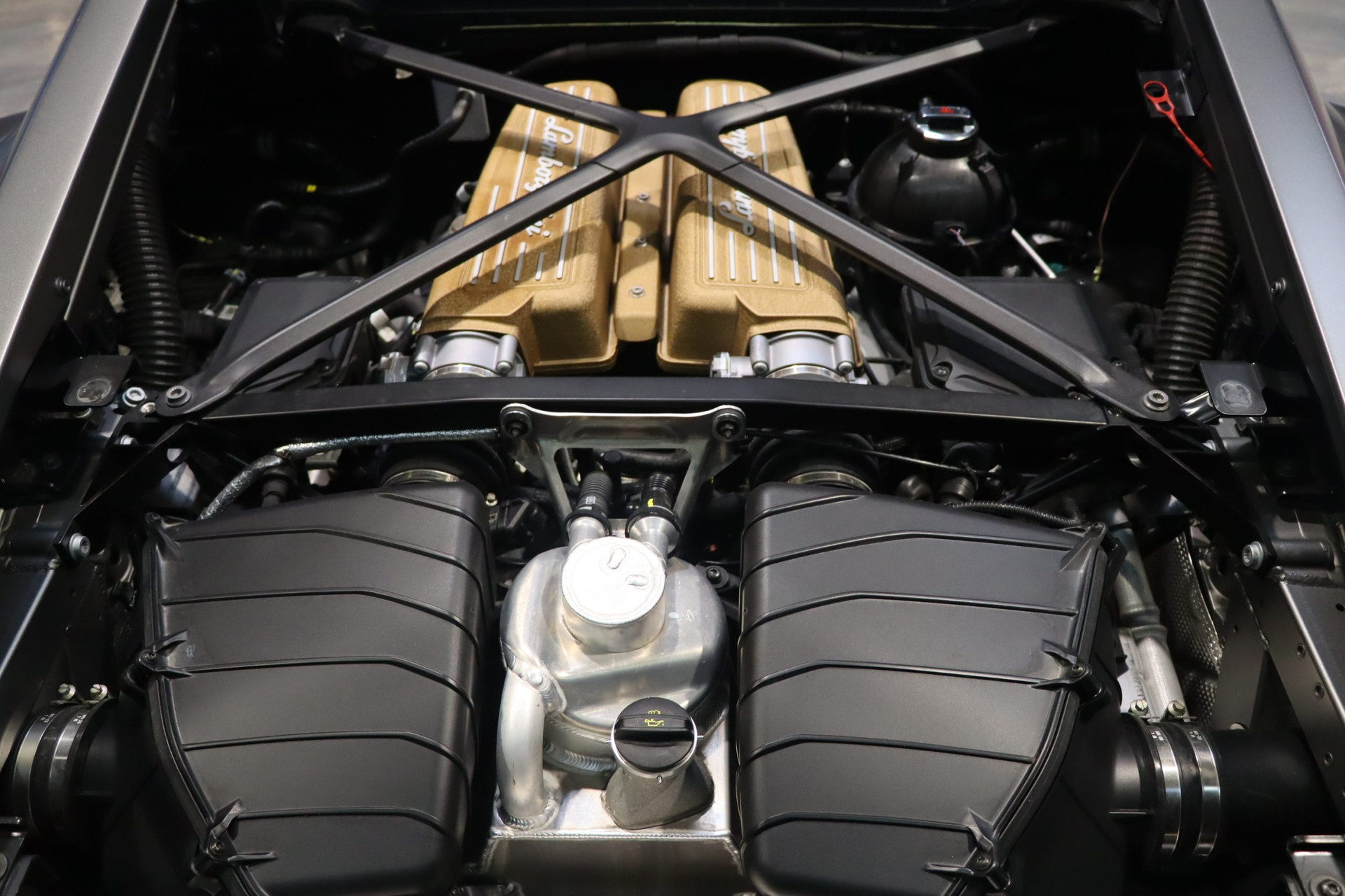 Lamborghini Huracan STO LP 640-2 – 8 800 km – Photo 53