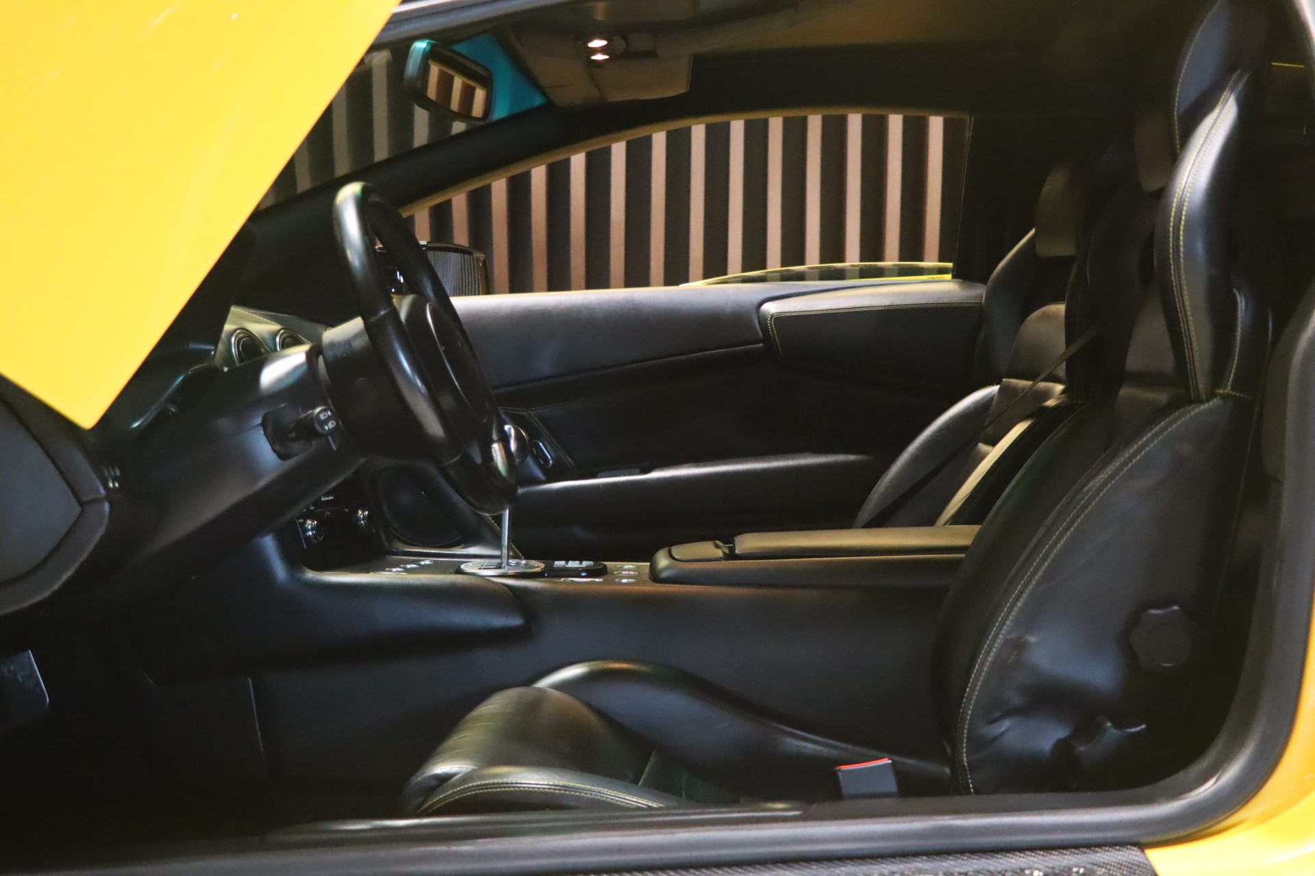Lamborghini Murciélago LP580 BVM — Giallo Orion, 72 950 km – Photo 7