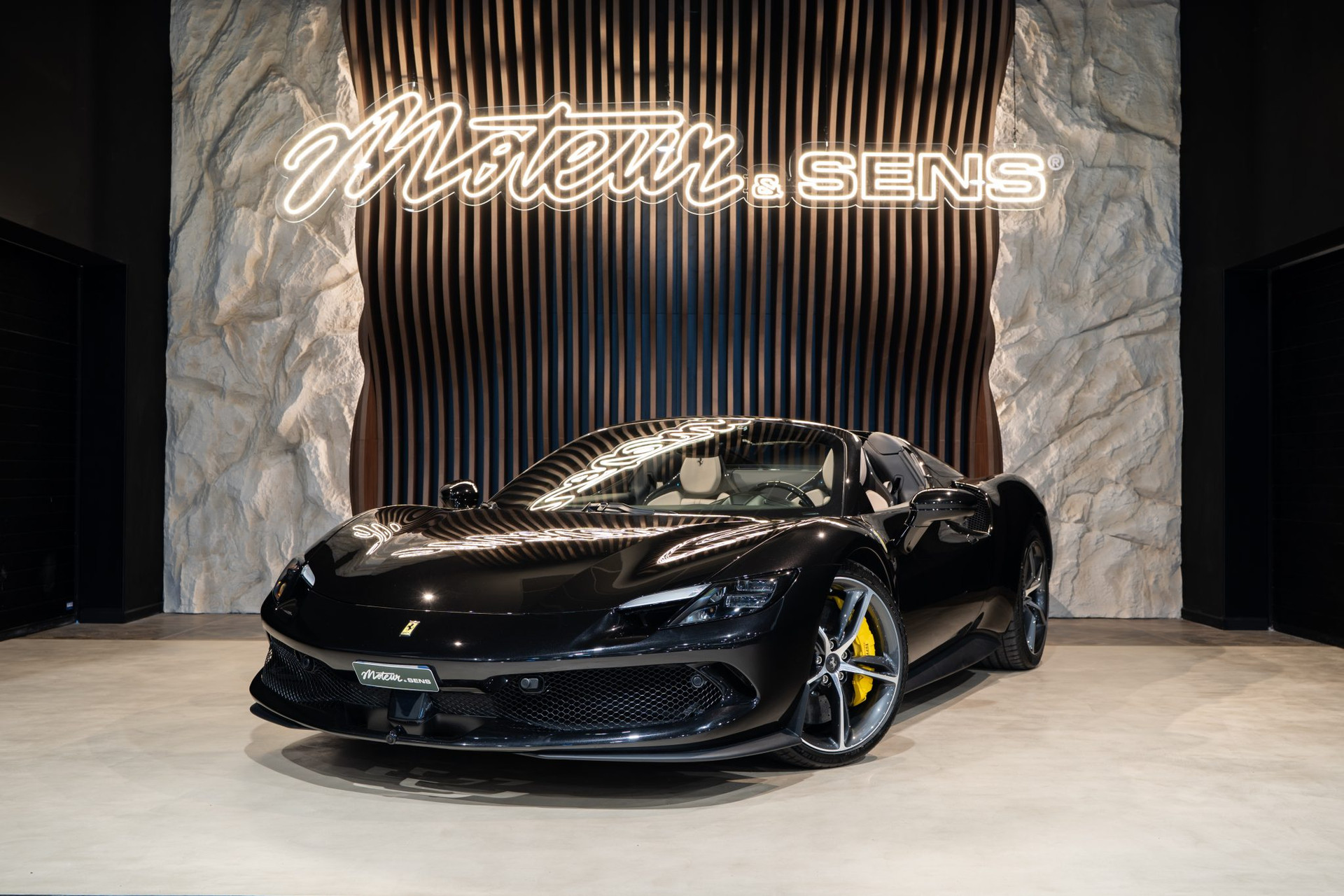 Ferrari 296 GTS Nero Daytona – 6 900 km, livraison Monaco 2024 – Photo 2
