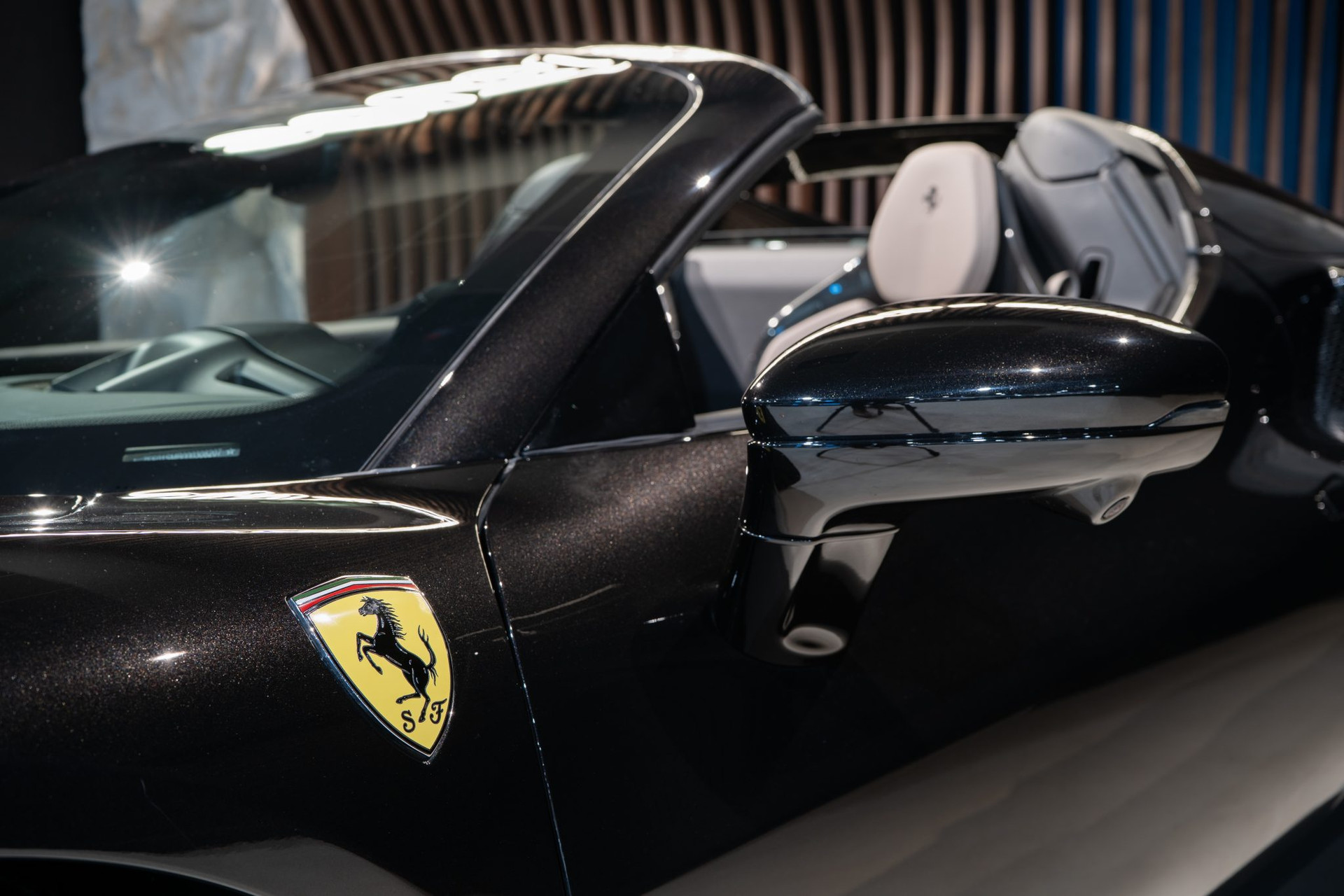 Ferrari 296 GTS Nero Daytona – 6 900 km, livraison Monaco 2024 – Photo 44
