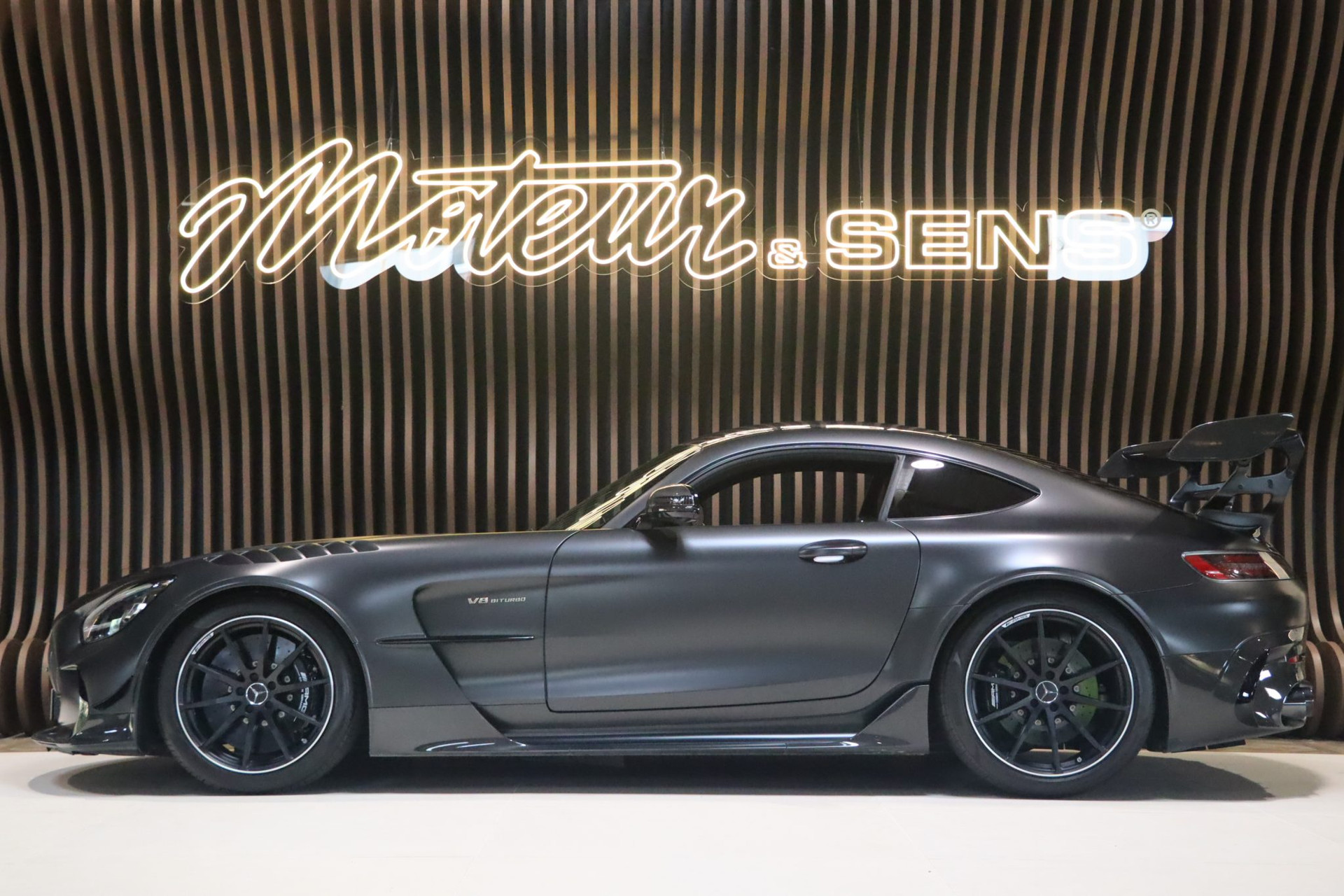 Mercedes AMG GT Black Series – 730 ch, Gris Graphite Magno – Photo 5
