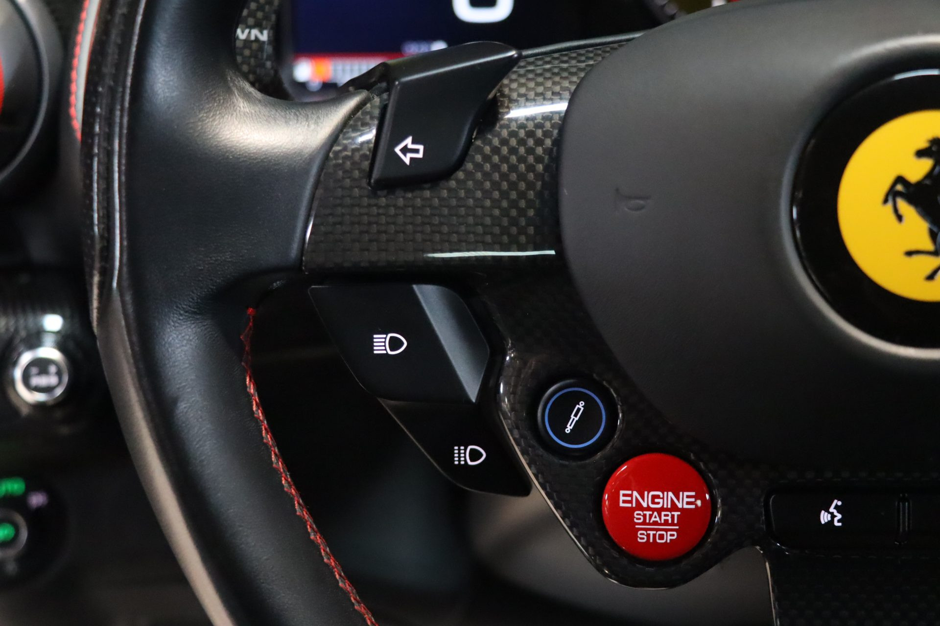 Ferrari 812 Superfast — Viola Hong Kong, 800 ch, configuration rare – Photo 16