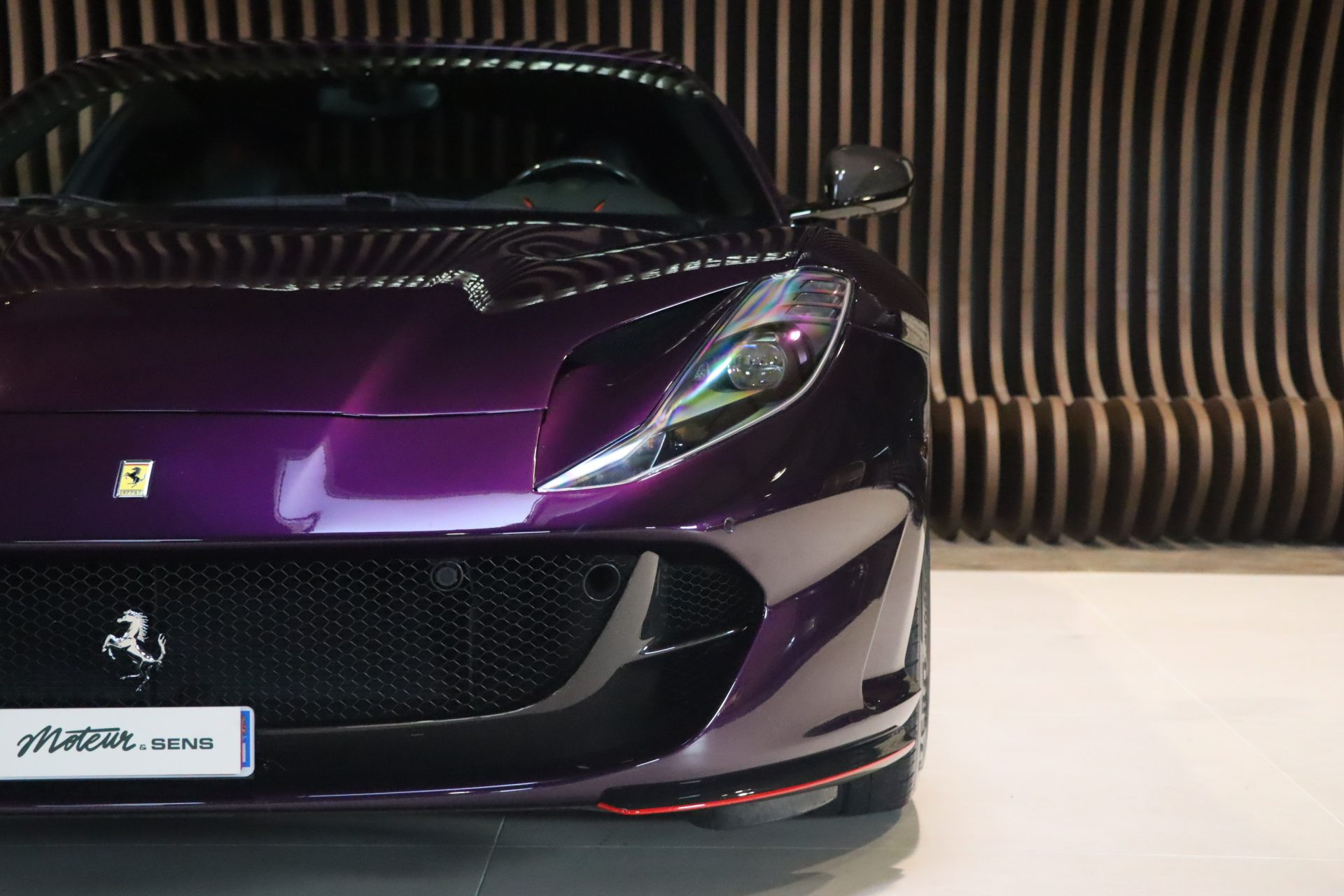 Ferrari 812 Superfast — Viola Hong Kong, 800 ch, configuration rare – Photo 36