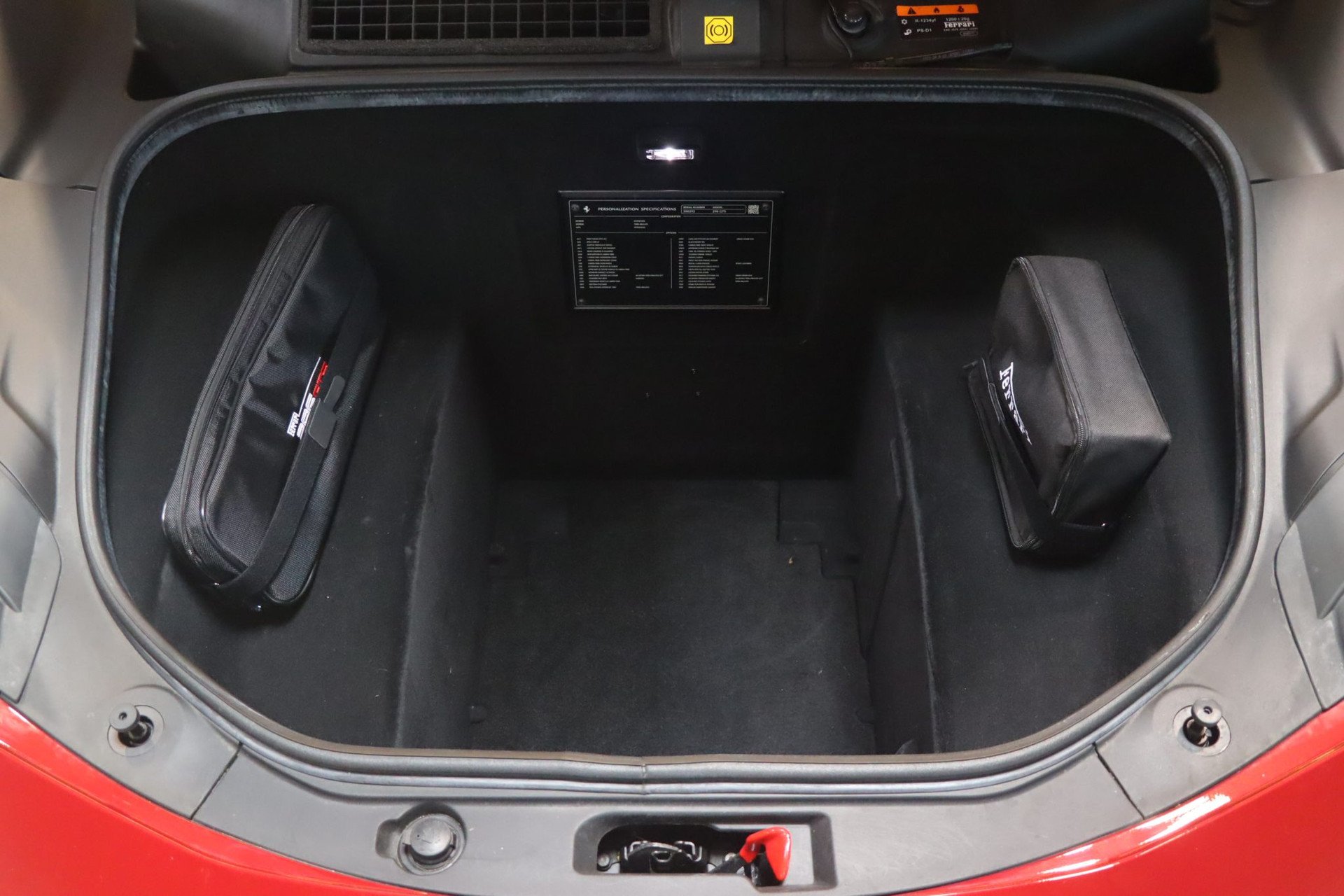 Ferrari 296 GTS – Rosso California – 15 695 km – Première main française – Photo 38