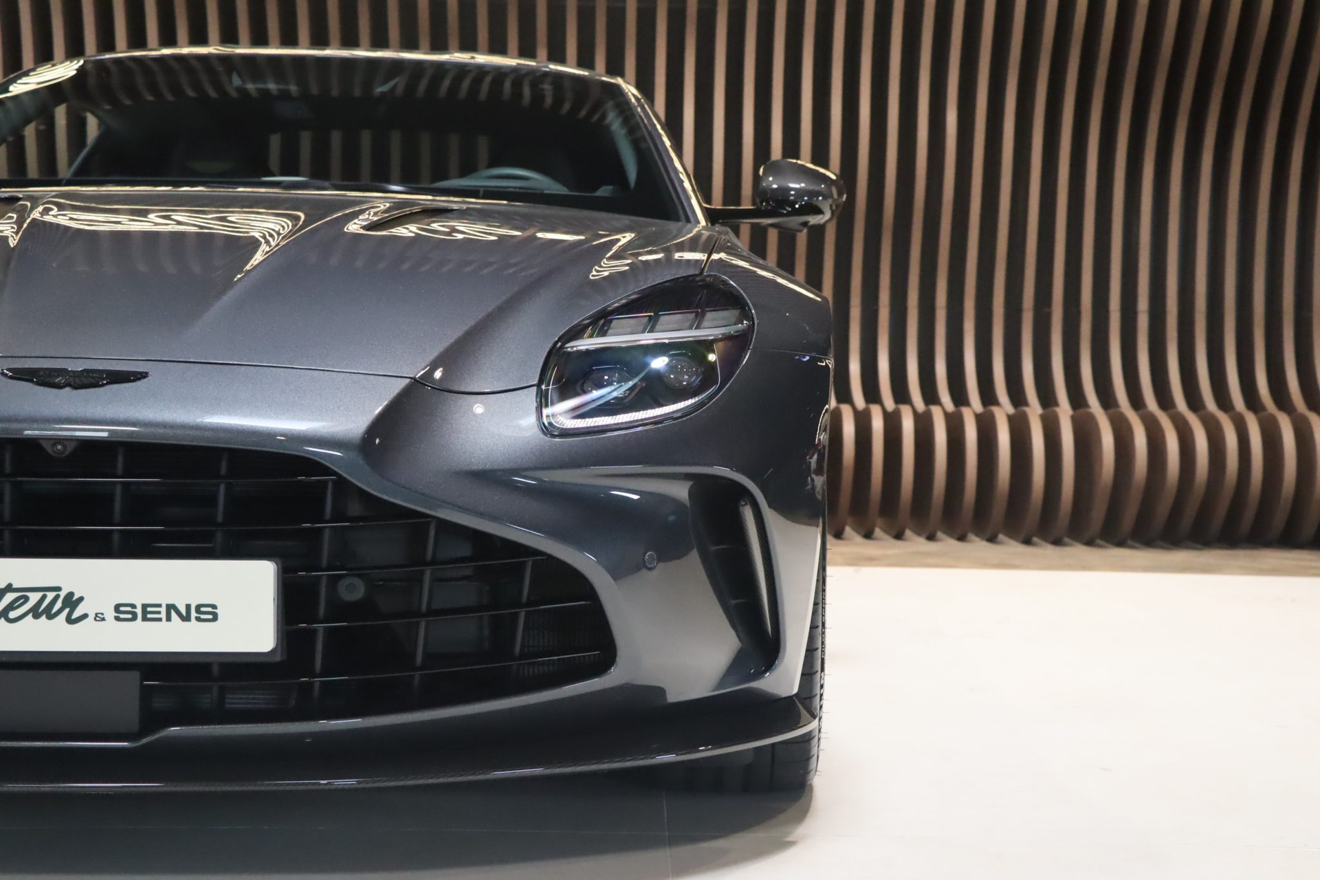 Aston Martin Vantage V8 4.0 680ch – 5 250 km, exemplaire français – Photo 36