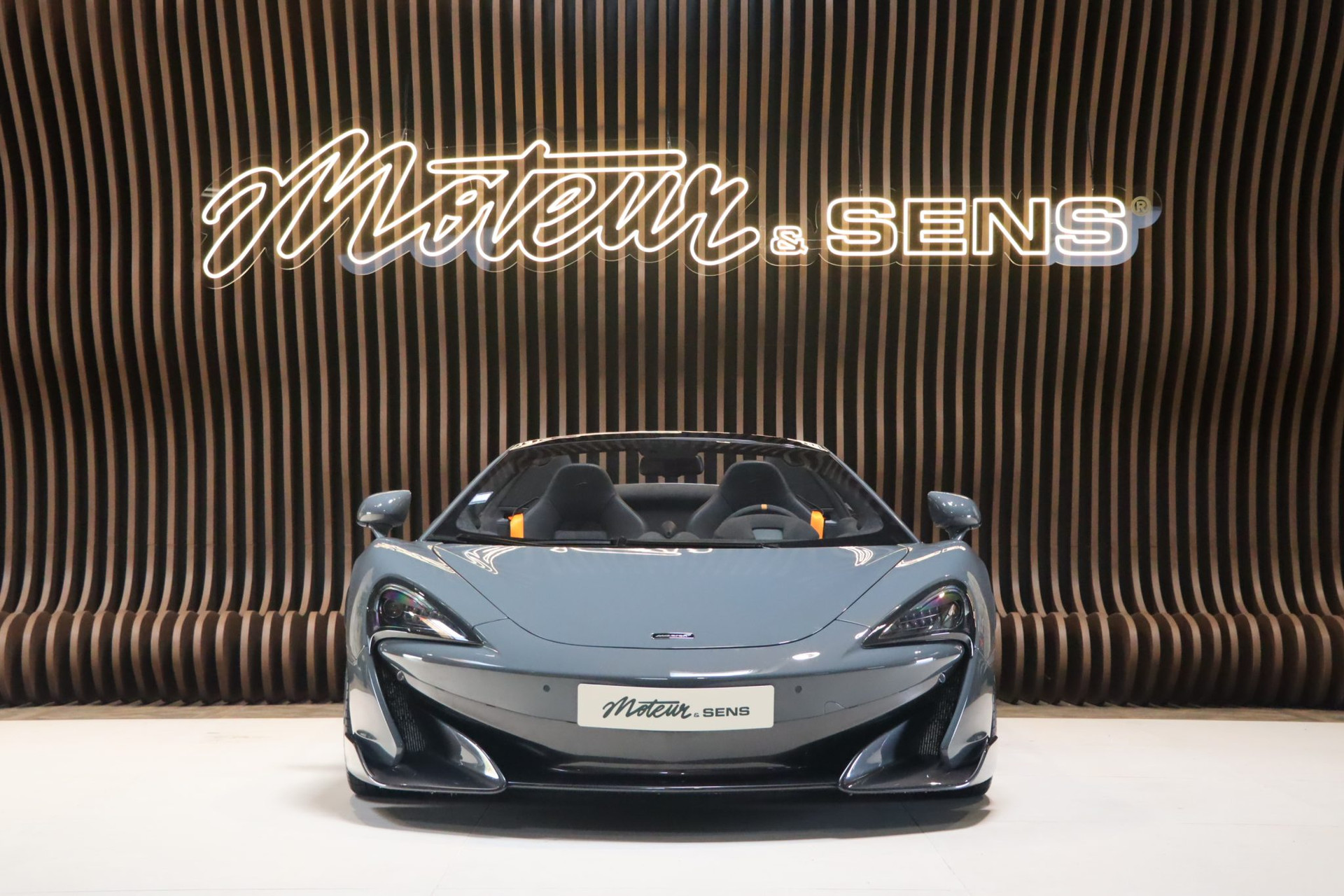McLaren 600 LT Spider – Chicane Effect Elite Paint – 13 950 km – Photo 3