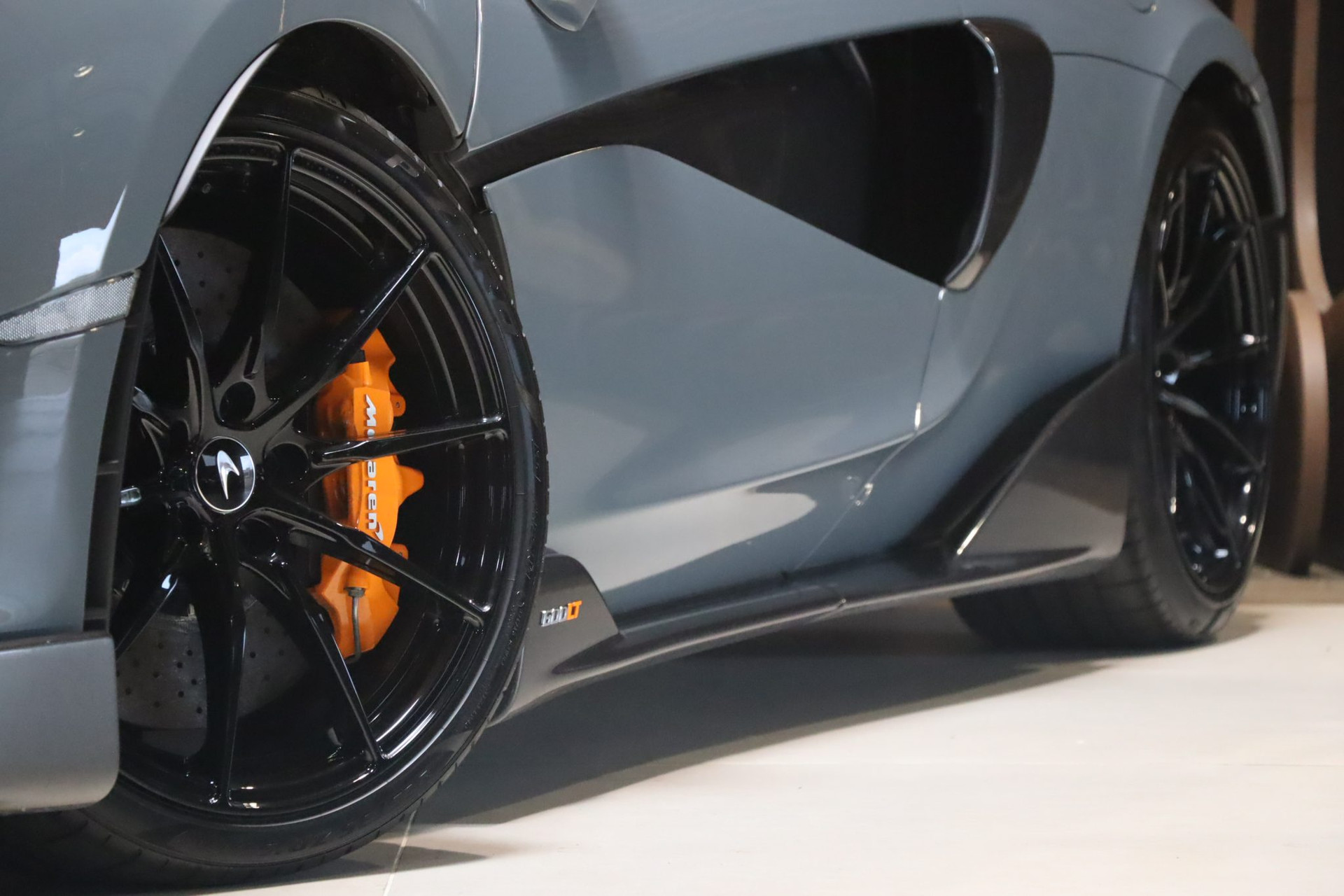 McLaren 600 LT Spider – Chicane Effect Elite Paint – 13 950 km – Photo 37