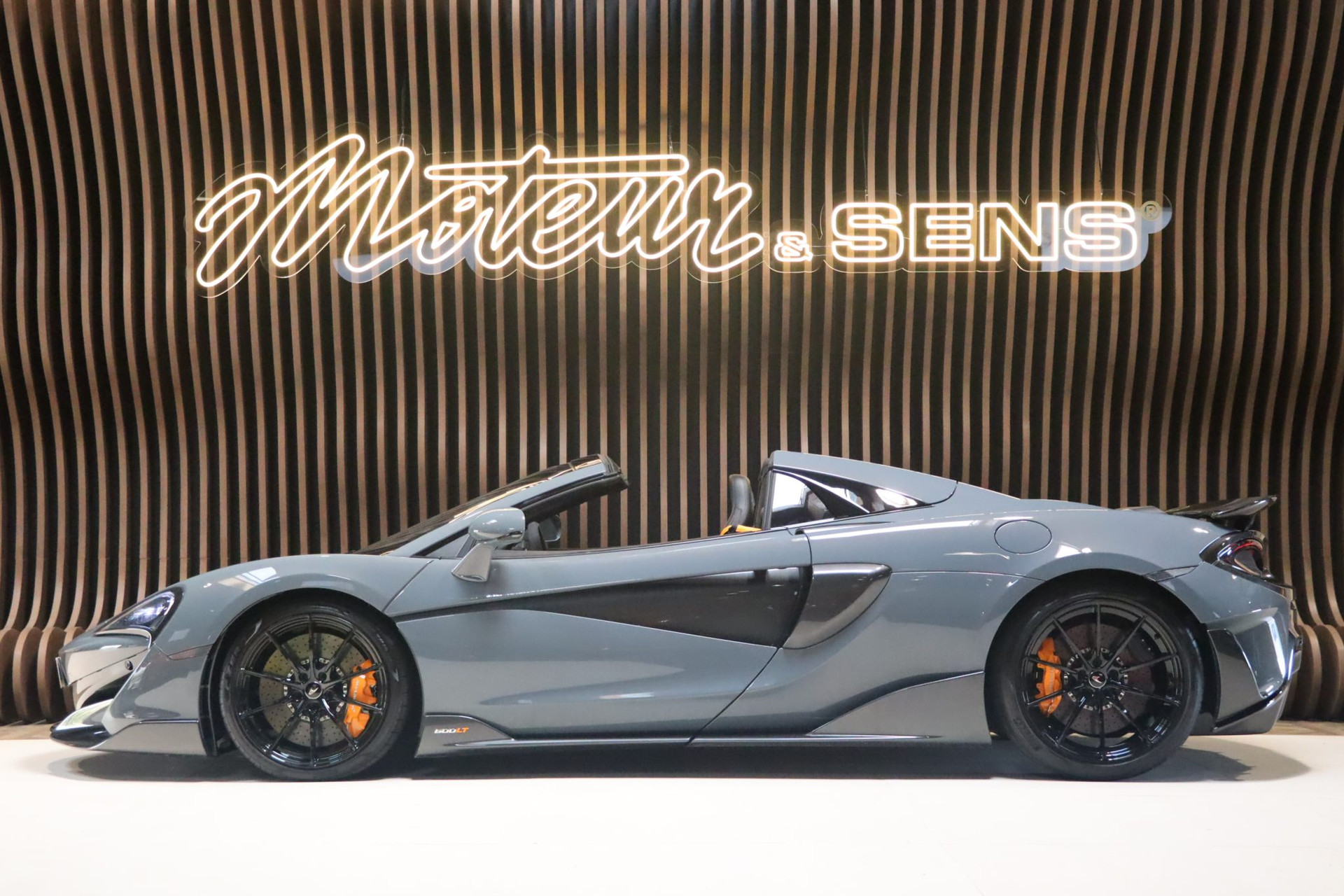 McLaren 600 LT Spider – Chicane Effect Elite Paint – 13 950 km – Photo 5