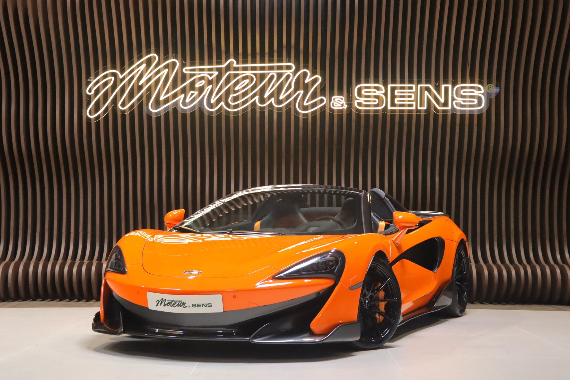 McLaren 600 LT Spider — Orange, 28 690 km, 2019 – Photo 1