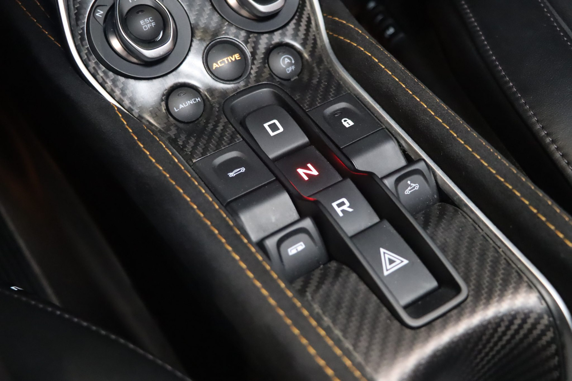 McLaren 600 LT Spider — Orange, 28 690 km, 2019 – Photo 28