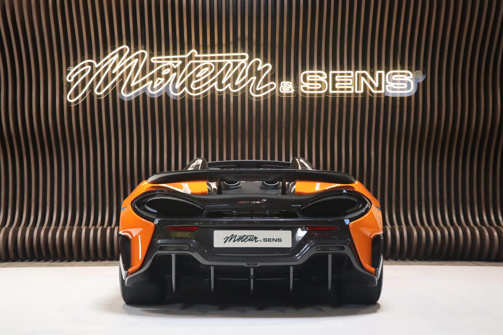 McLaren 600 LT Spider — Orange, 28 690 km, 2019 – Photo 4