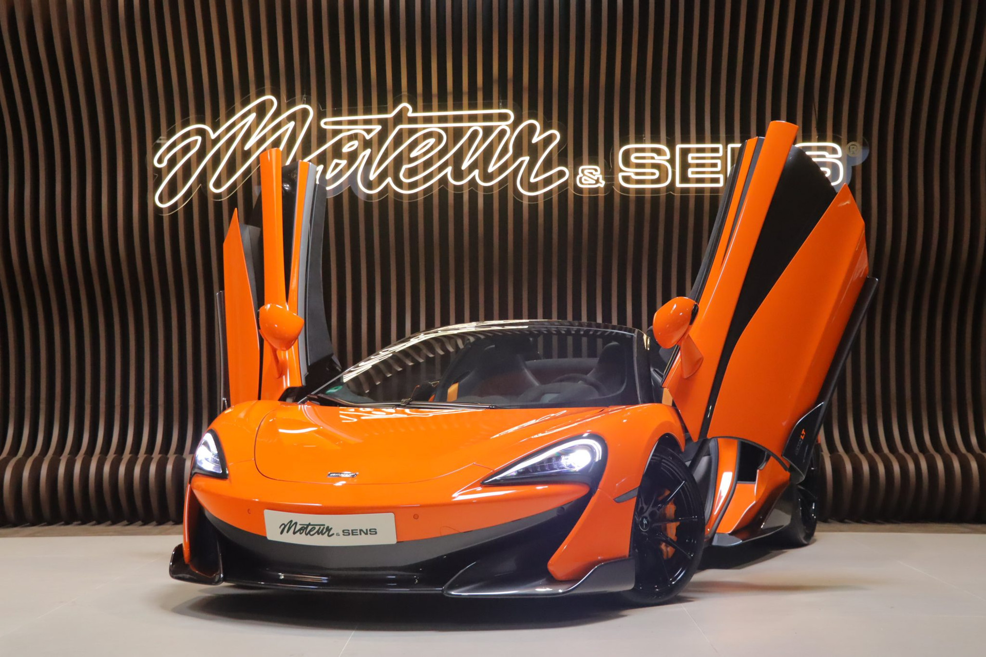McLaren 600 LT Spider — Orange, 28 690 km, 2019 – Photo 36