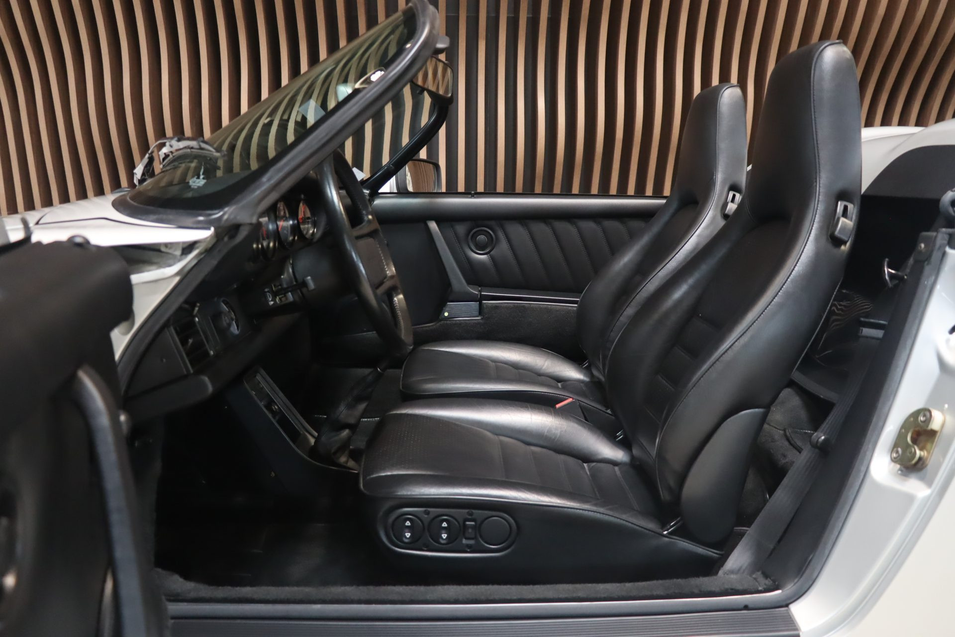 Porsche 911 3.2L Speedster Narrow-Body – 1989, 22 500 km – Photo 8