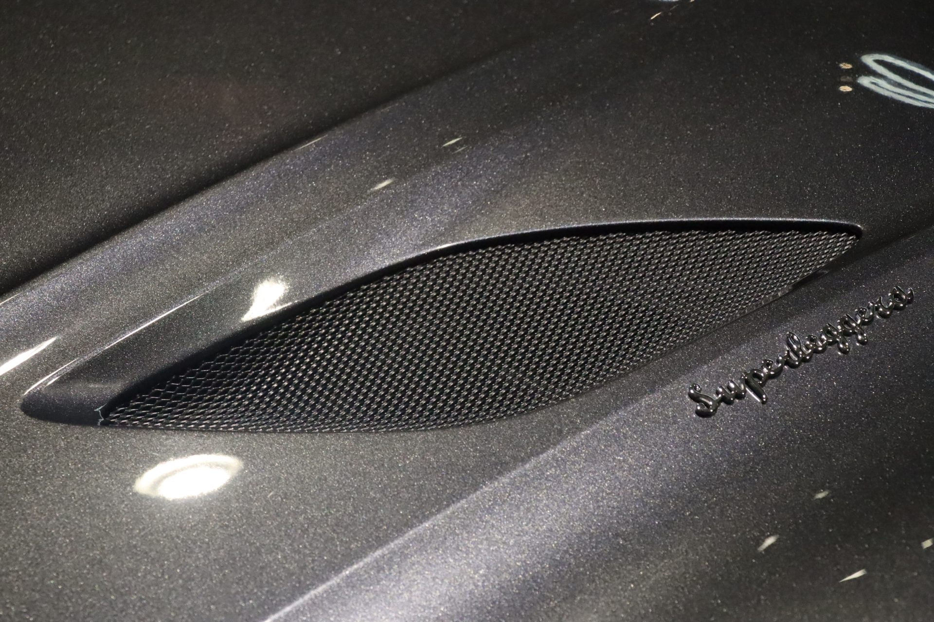 Aston Martin DBS Superleggera V12 bi-turbo 725 CV – Xenon Grey – Photo 37
