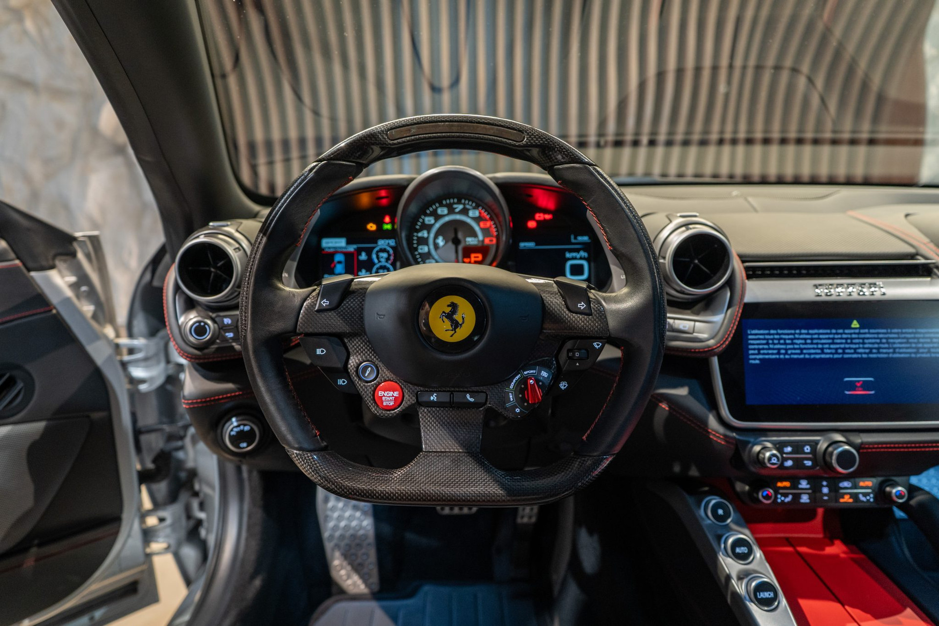 Ferrari GTC4 Lusso V12 690 ch – Argento Nürburgring – Photo 6