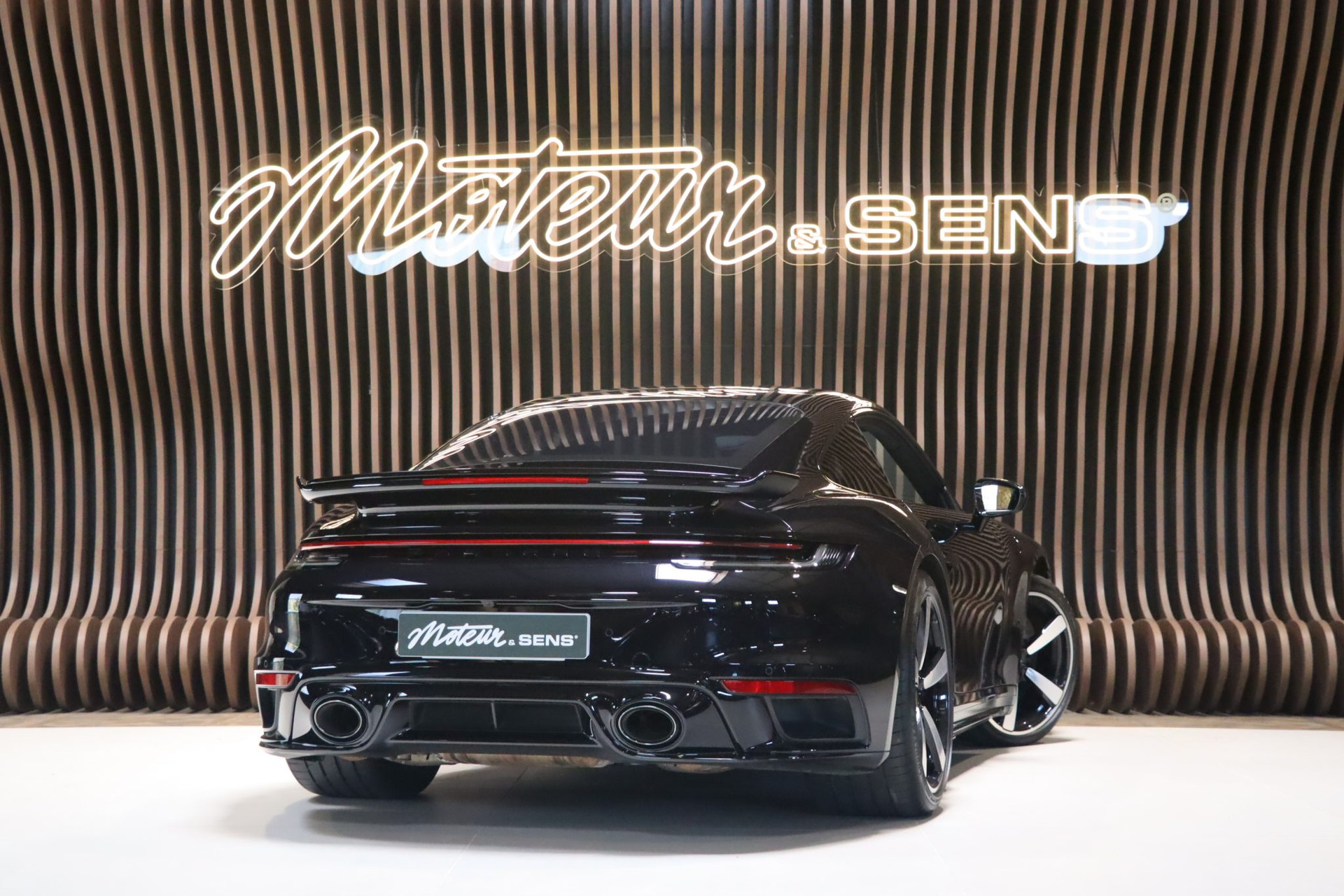 Porsche 911 Type 992 Turbo 580ch – Noir Intense, 21 800 km – Photo 2