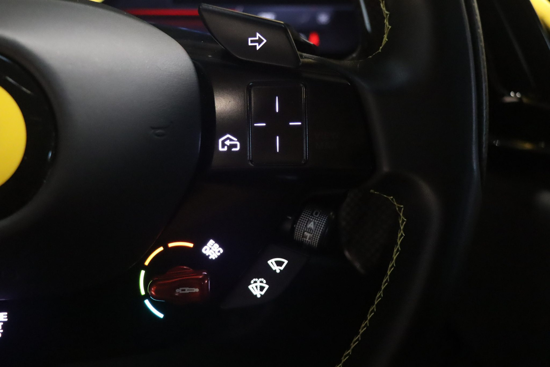 Ferrari Roma V8 3.9 620 ch - Nero Daytona - 24 800 km – Photo 15