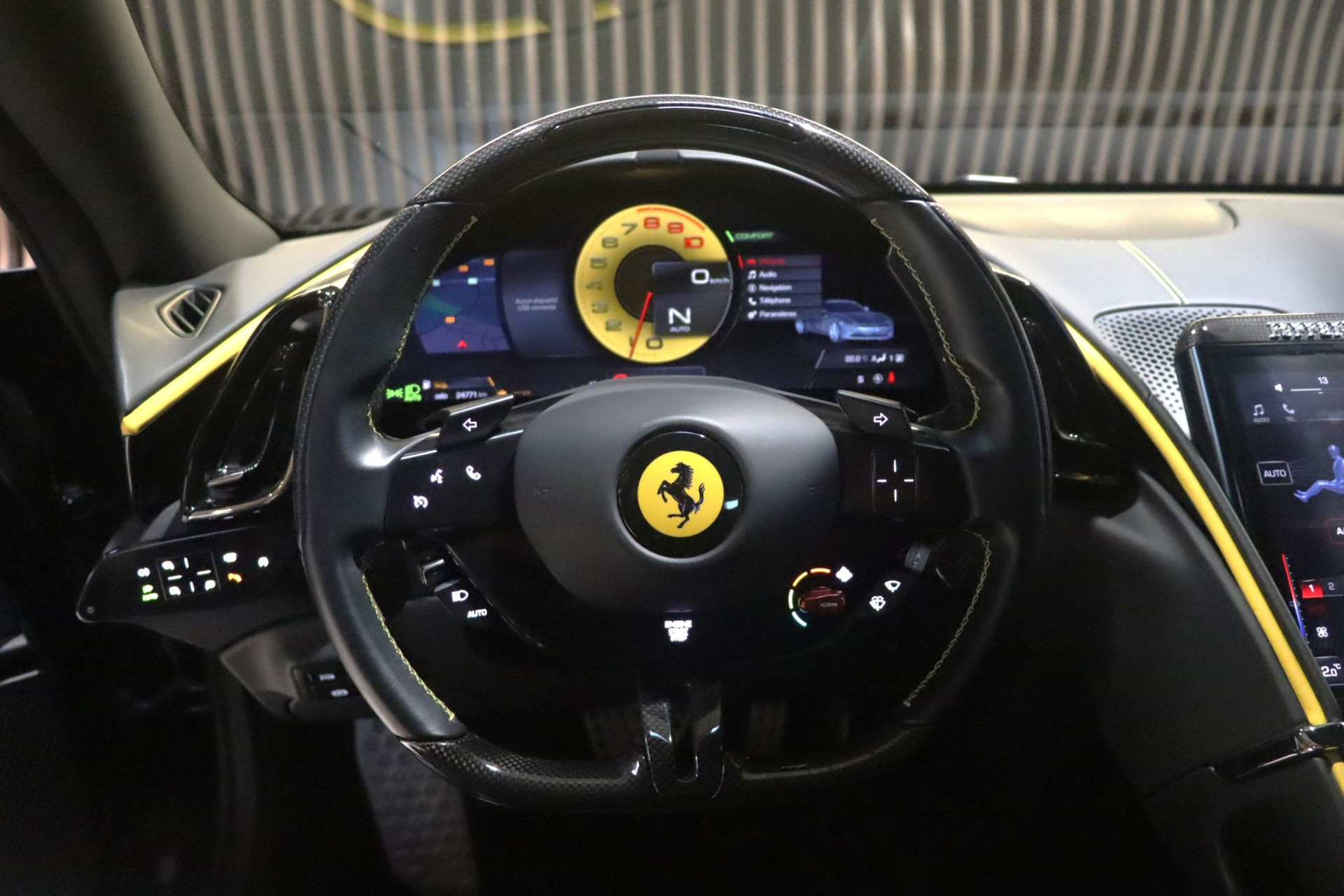 Ferrari Roma V8 3.9 620 ch - Nero Daytona - 24 800 km – Photo 9