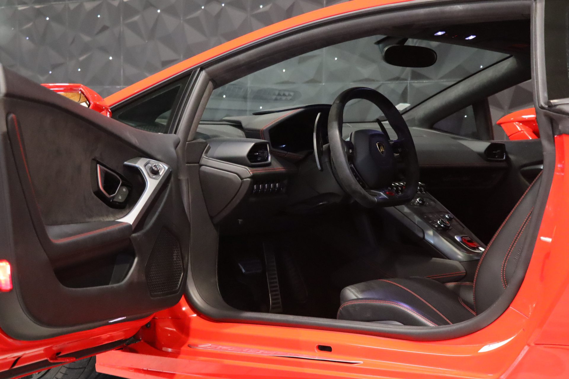 Lamborghini HURACAN LP 610-4 – Photo 8