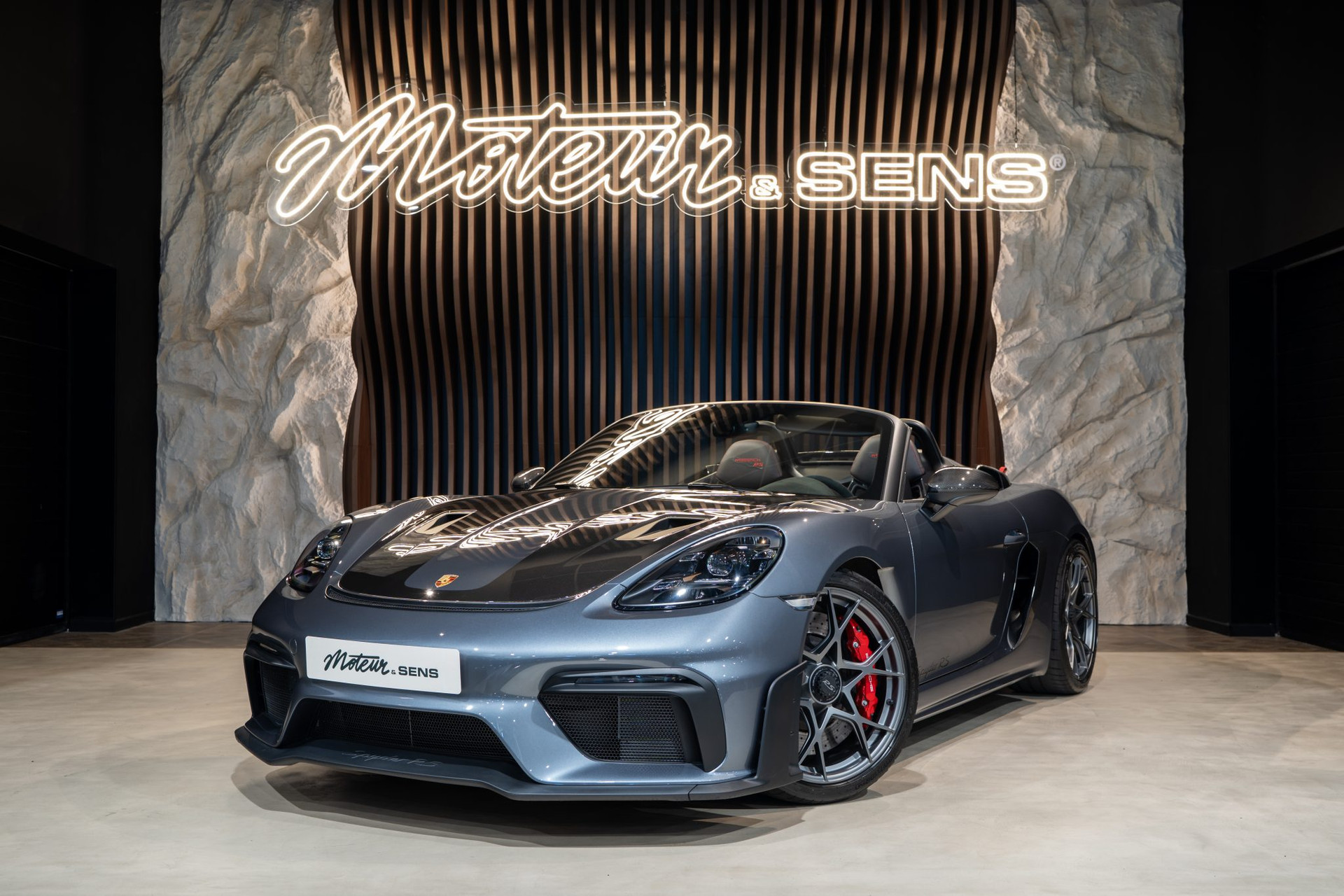 Porsche 718 Spyder RS – Pack Weissach – Gris Vanadium – 7 200 km – Photo 1