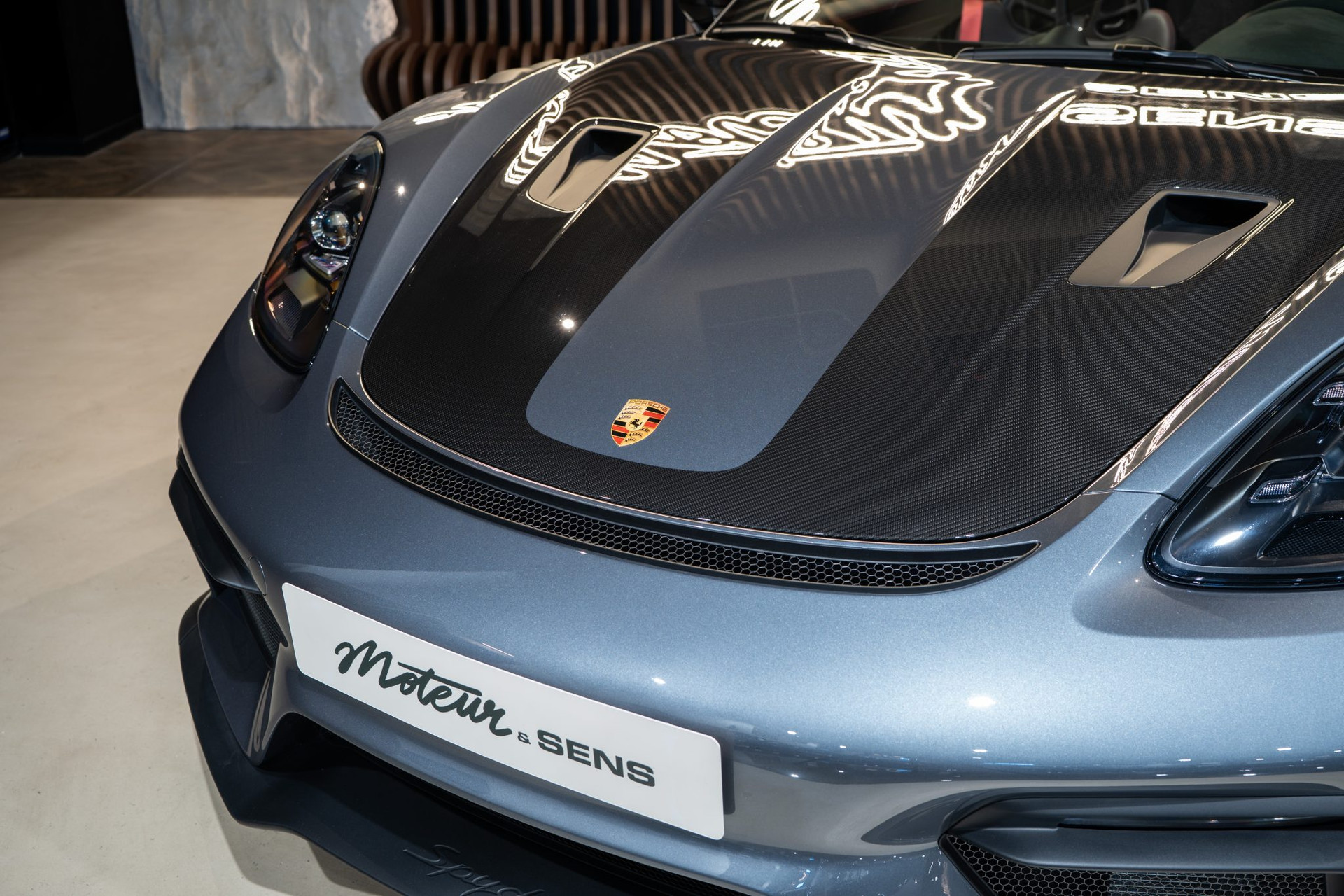 Porsche 718 Spyder RS – Pack Weissach – Gris Vanadium – 7 200 km – Photo 35