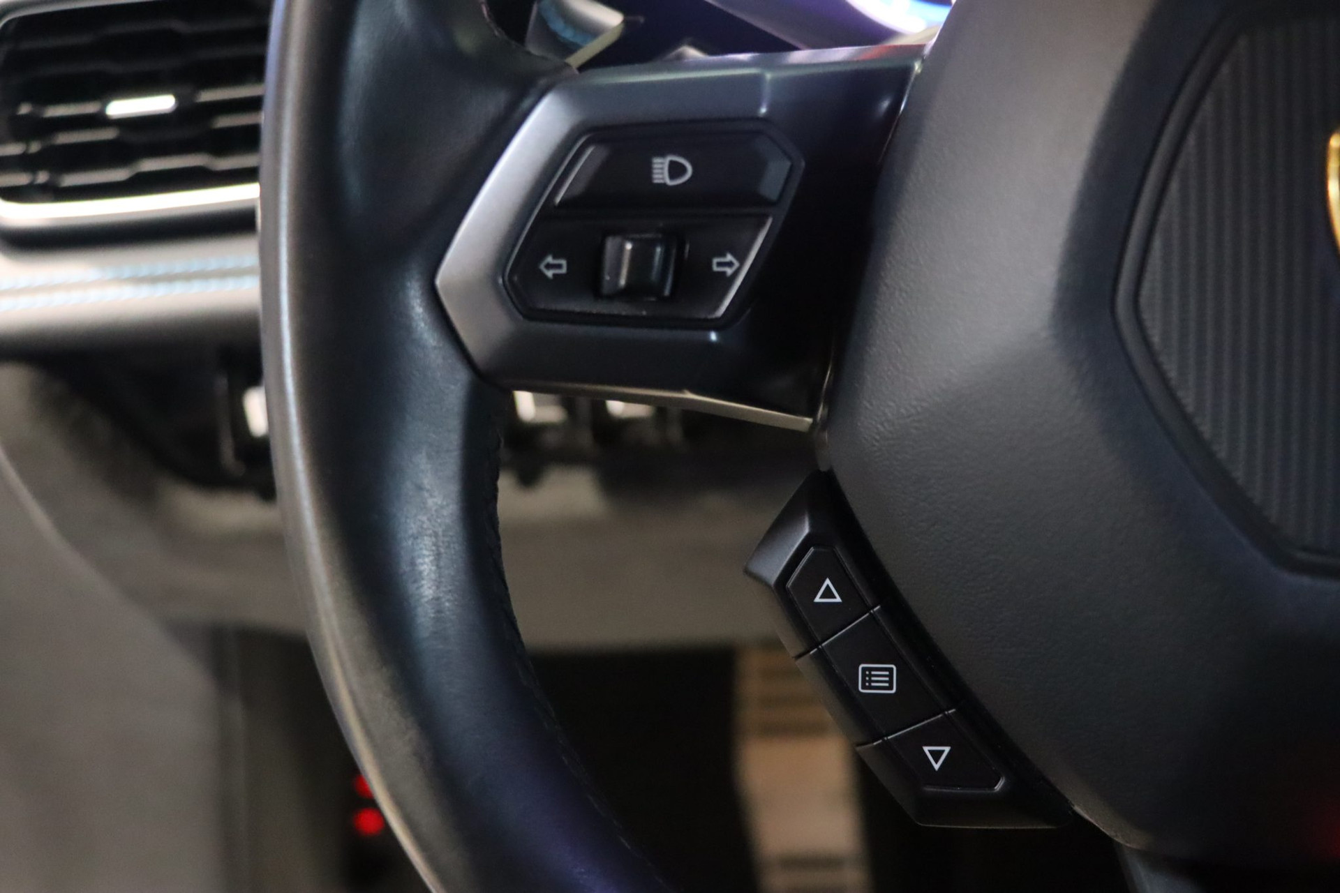 Lamborghini Huracan LP610-4 — Blue Caelum — 31 400 km – Photo 17