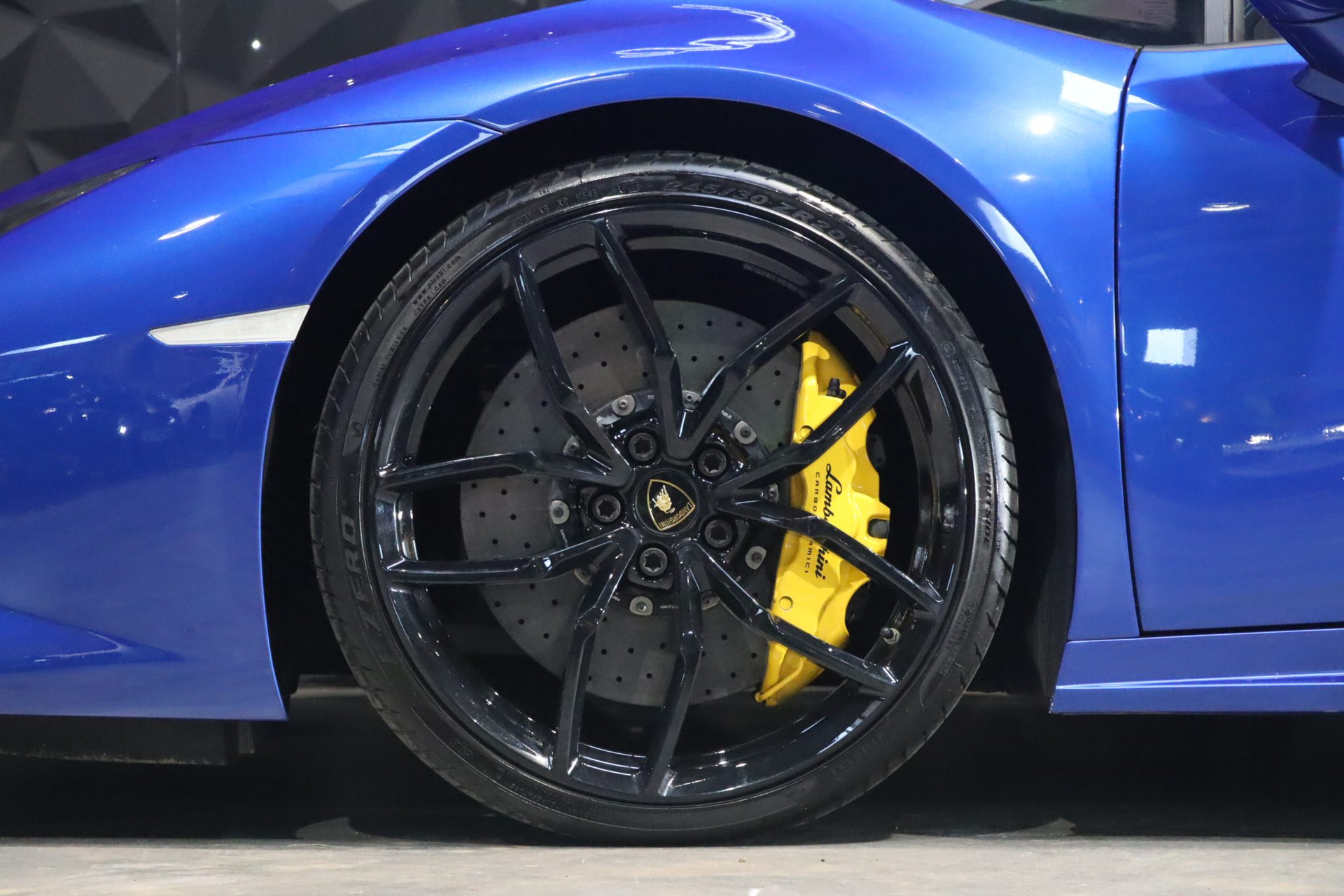 Lamborghini Huracan LP610-4 — Blue Caelum — 31 400 km – Photo 39