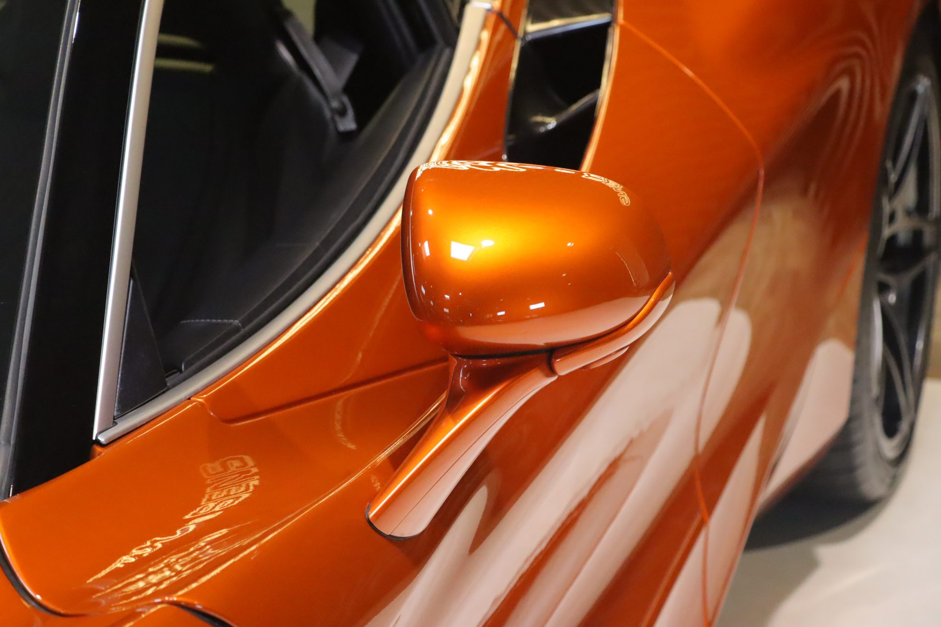 McLaren 720S Luxury Coupe – Azores Orange, 24 940 km, 2017 – Photo 43