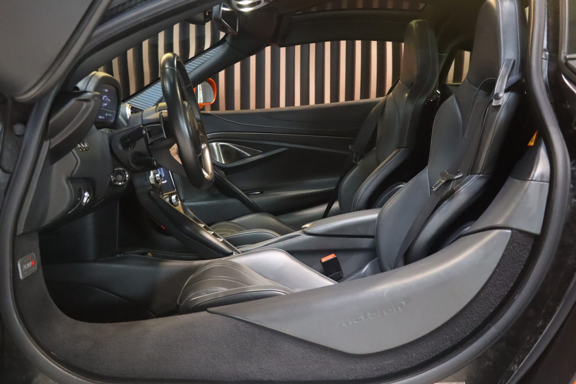 McLaren 720S Luxury Coupe – Azores Orange, 24 940 km, 2017 – Photo 8