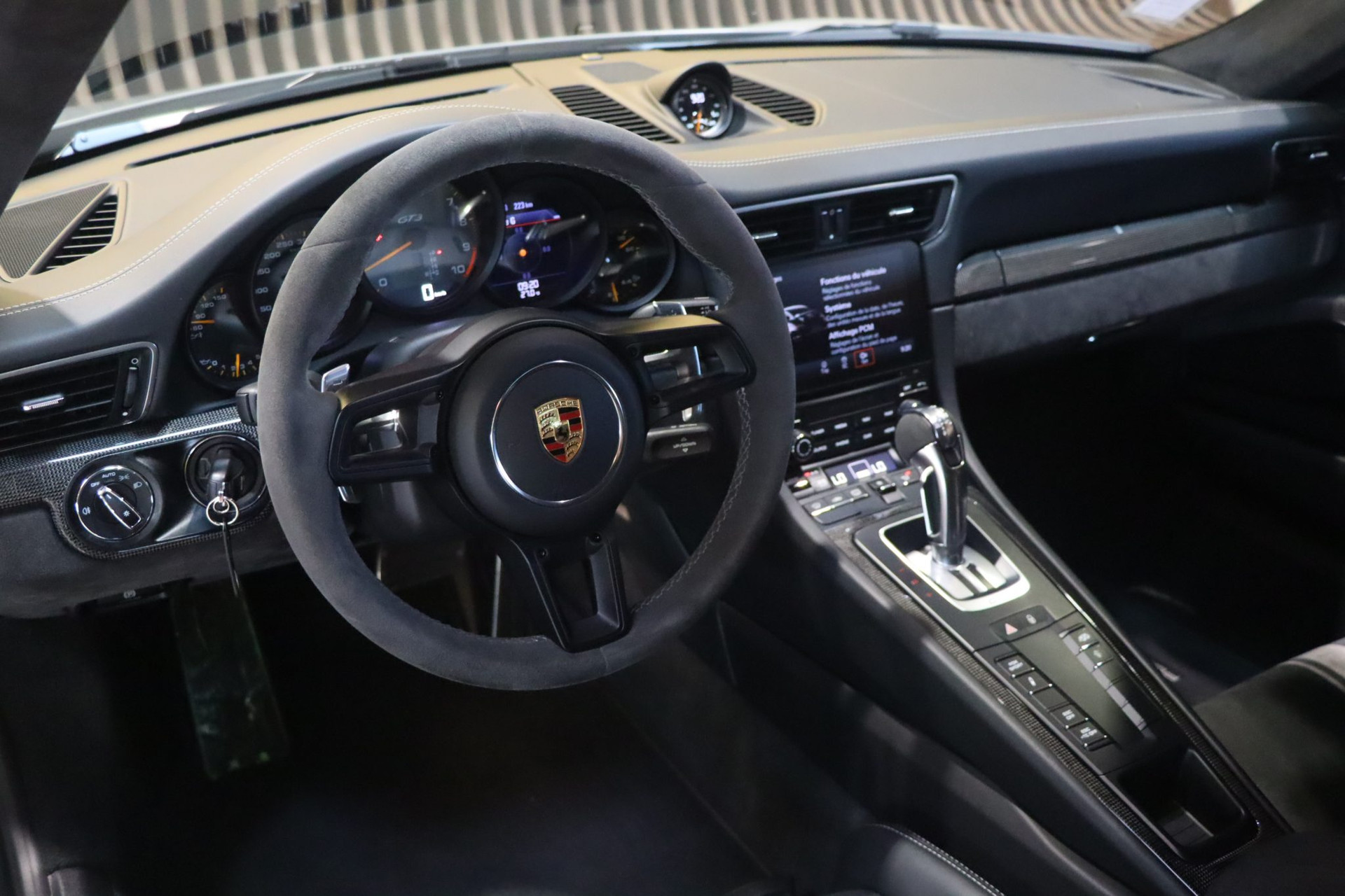Porsche 911 Type 991.2 GT3 500ch PDK — 3 950 km – Photo 15