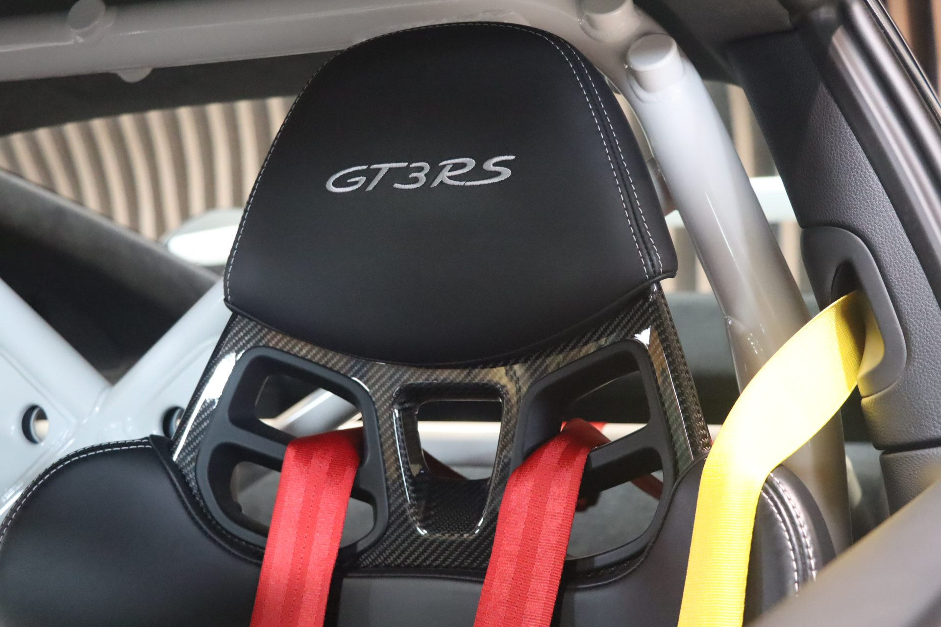 Porsche 911 Type 991 GT3 RS 500ch PDK – 8 150 km, Blanc Pur – Photo 33