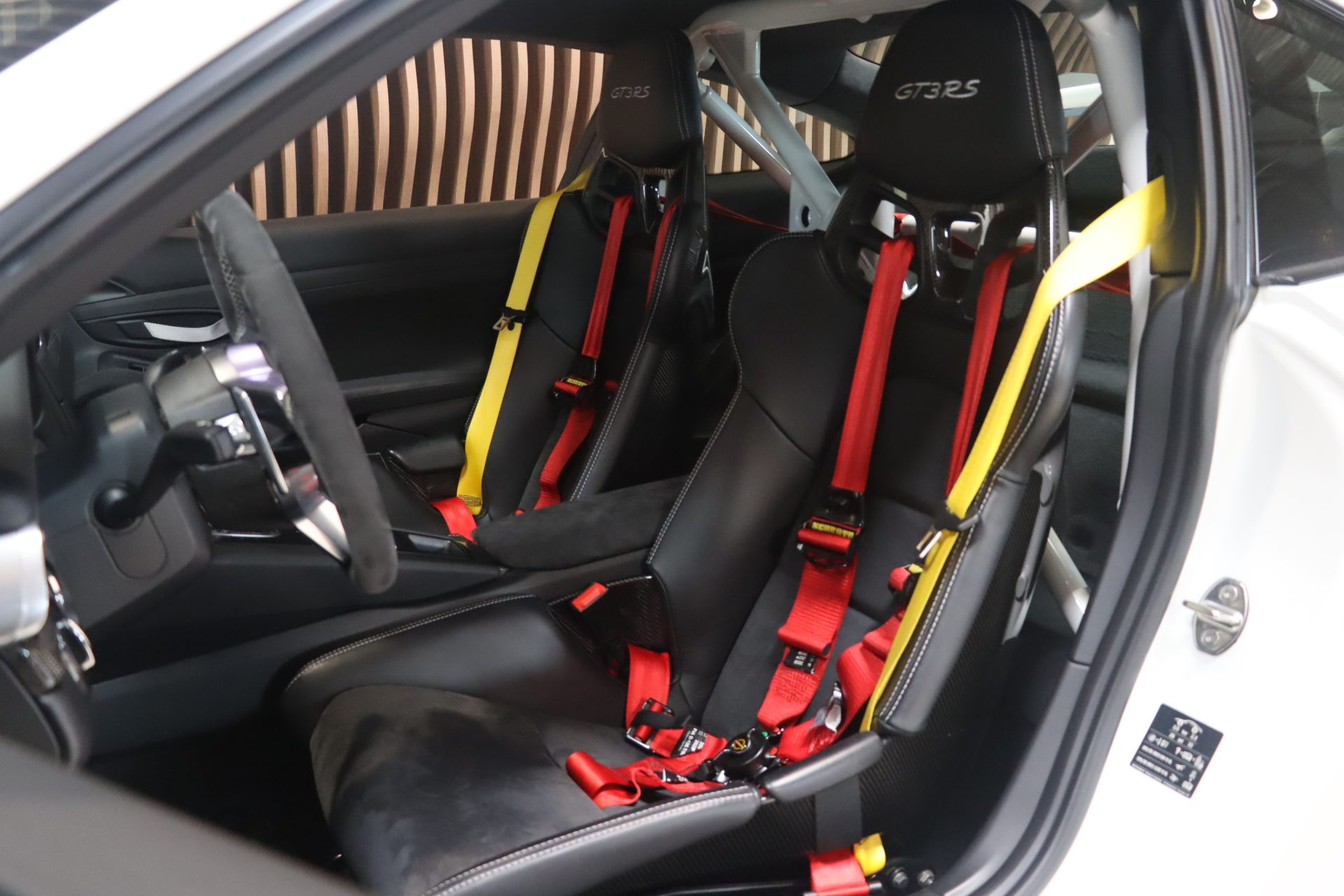 Porsche 911 Type 991 GT3 RS 500ch PDK – 8 150 km, Blanc Pur – Photo 6