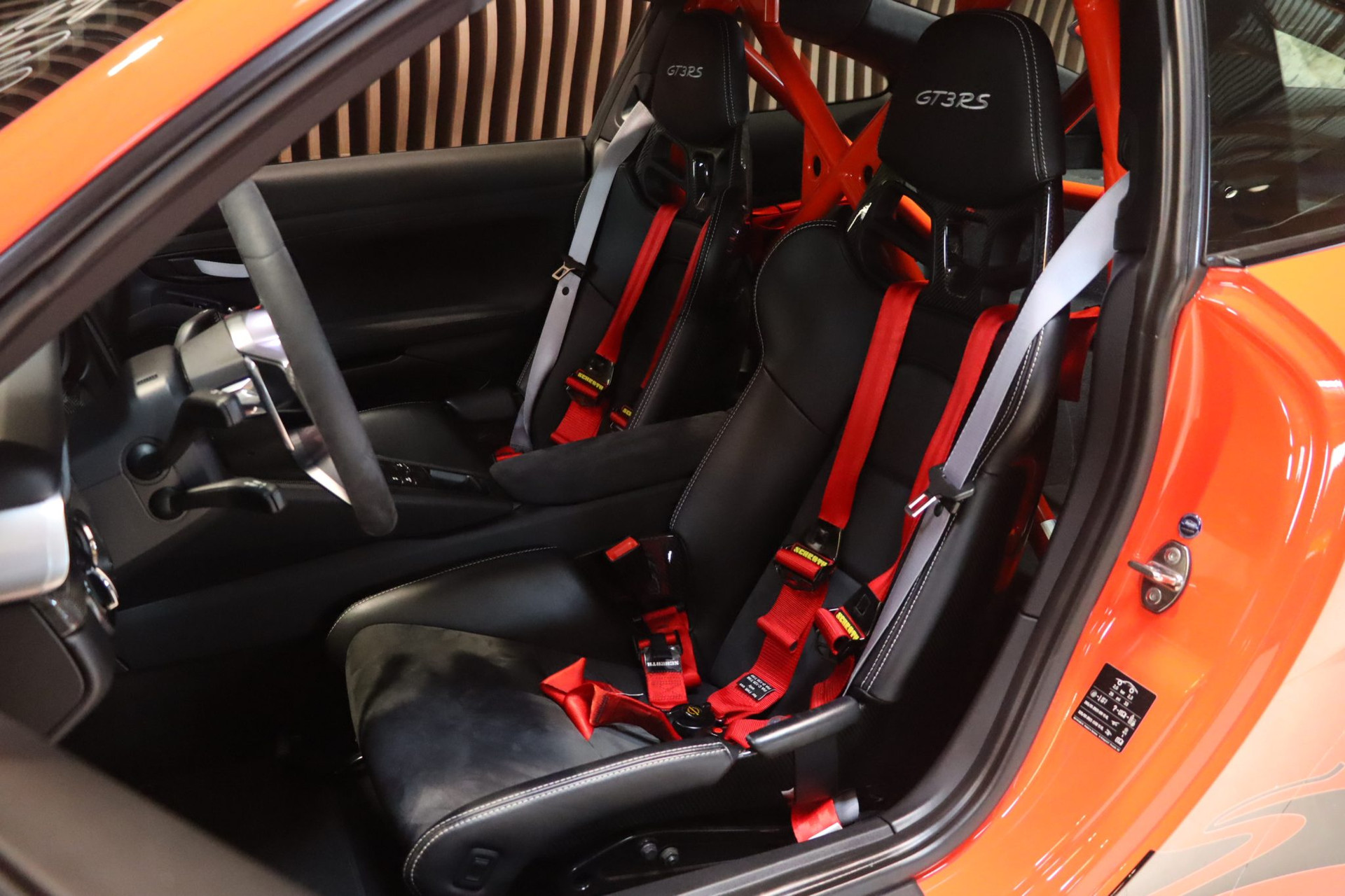 Porsche 911 TYPE 991 GT3 RS 500CH PDK – Orange Fusion – Photo 6