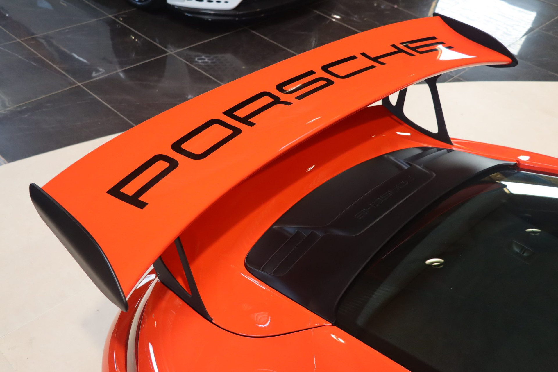 Porsche 911 TYPE 991 GT3 RS 500CH PDK – Orange Fusion – Photo 51