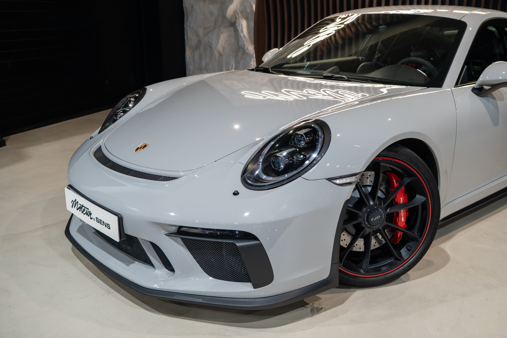 Porsche 911 Type 991.2 GT3 500ch PDK – Craie – 26 490 km – Photo 37
