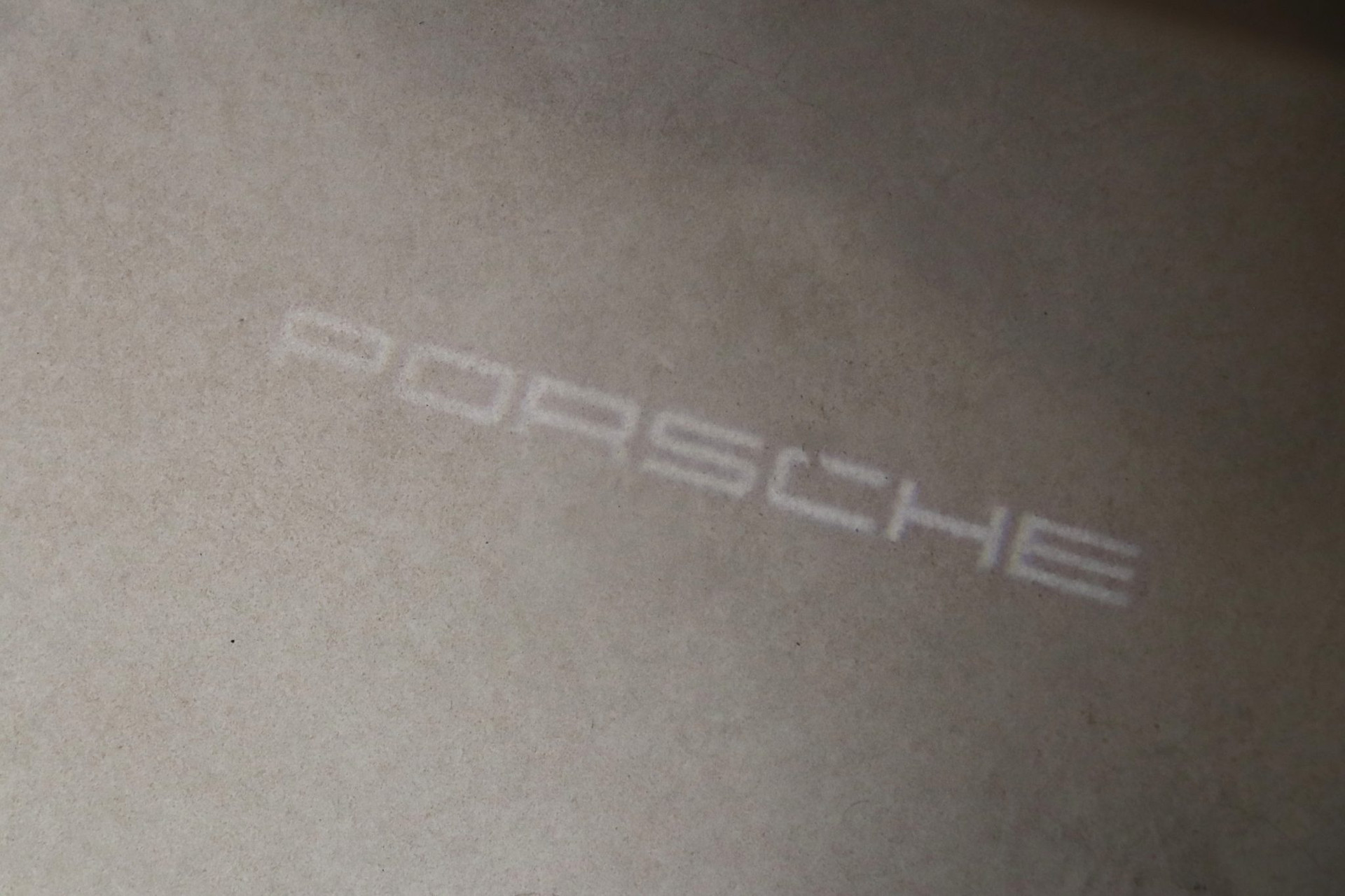 Porsche Cayenne Turbo E-Hybrid 739ch – Première main française – Photo 11