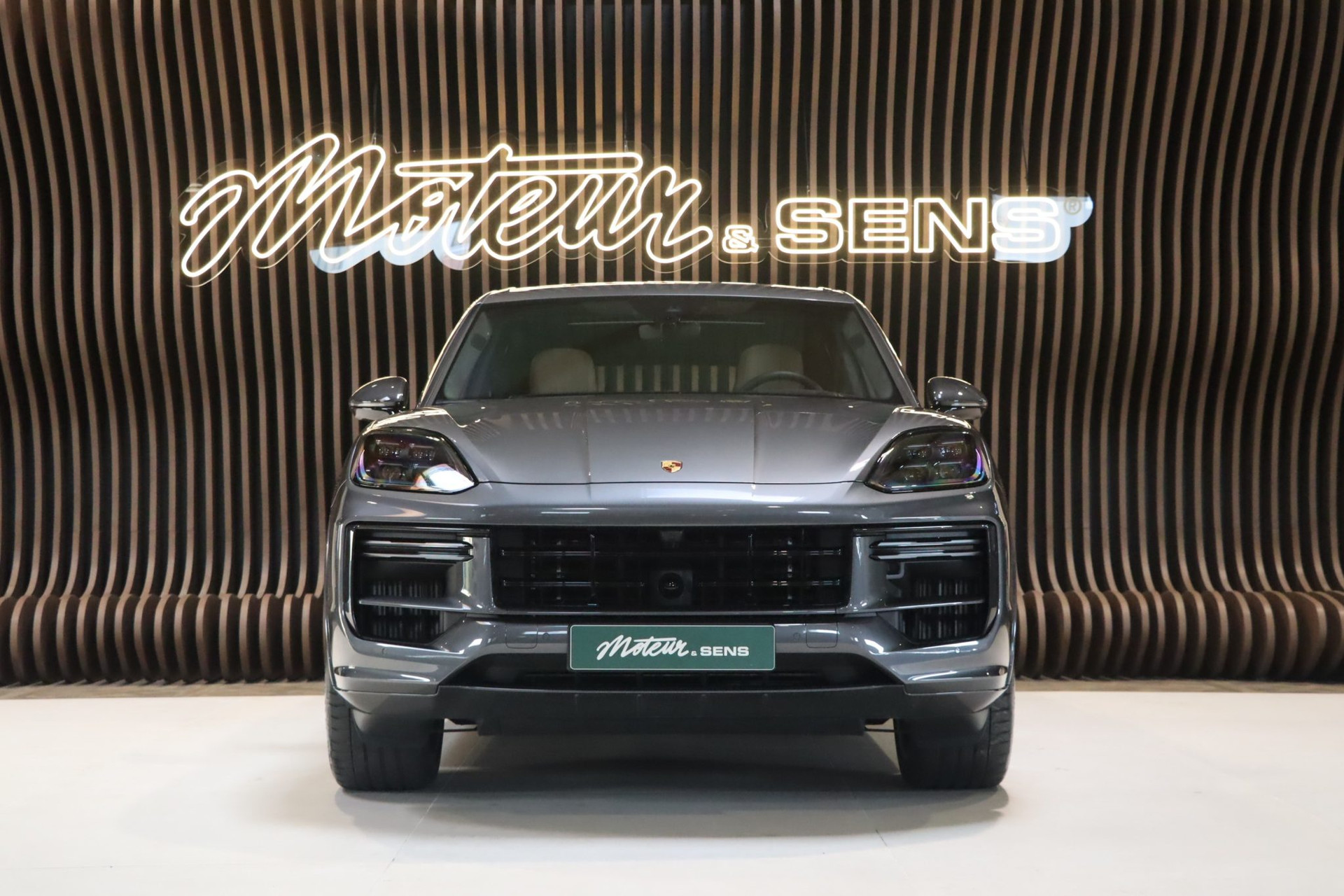 Porsche Cayenne Turbo E-Hybrid 739ch – Première main française – Photo 1