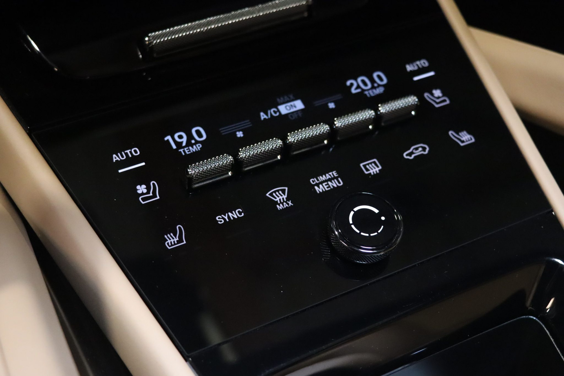 Porsche Cayenne Turbo E-Hybrid 739ch – Première main française – Photo 32