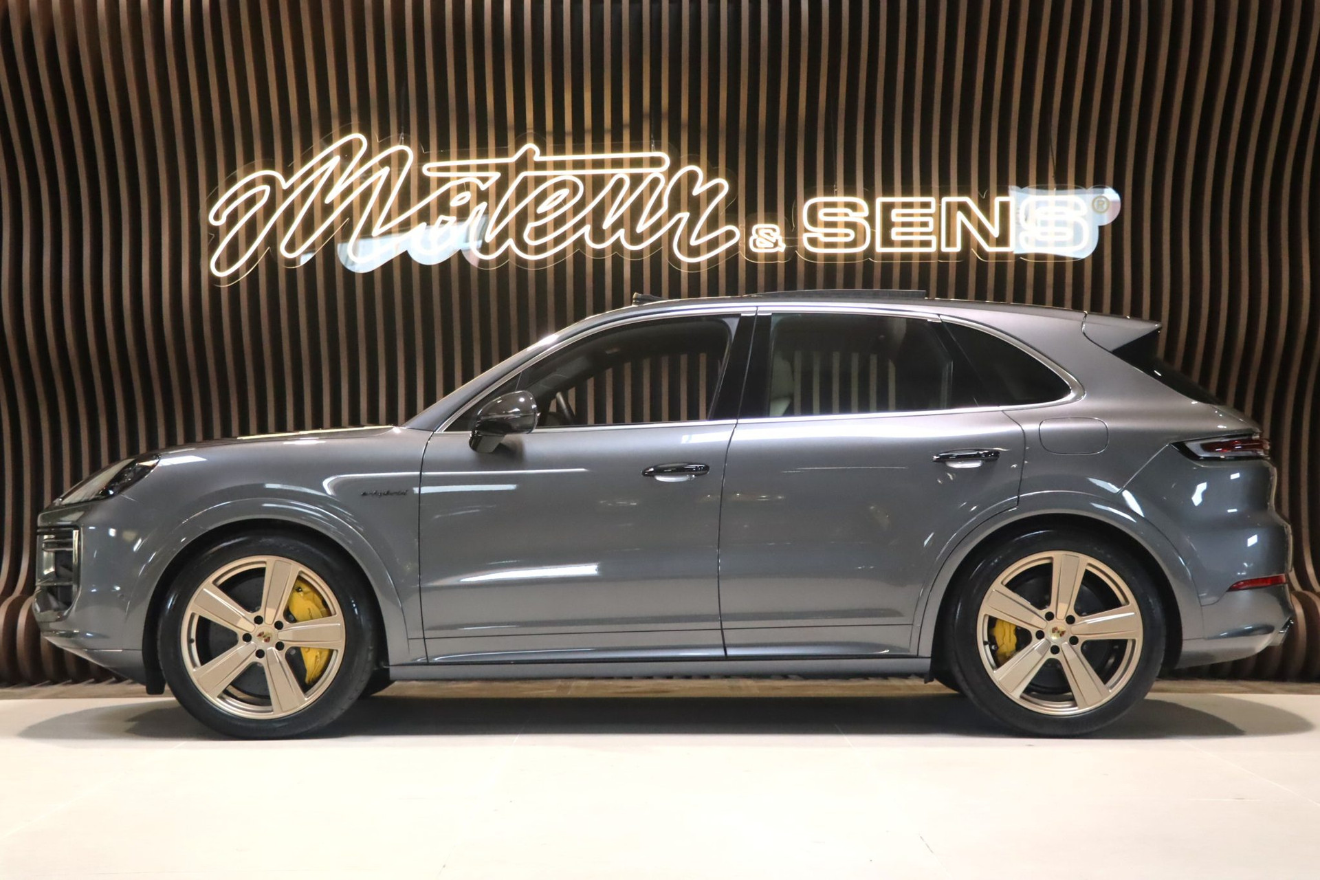 Porsche Cayenne Turbo E-Hybrid 739ch – Première main française – Photo 5