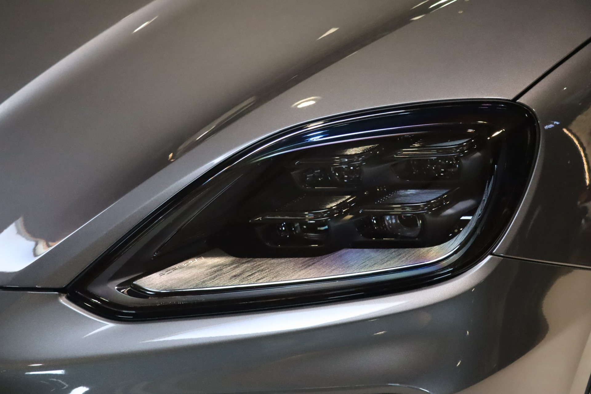 Porsche Cayenne Turbo E-Hybrid 739ch – Première main française – Photo 47
