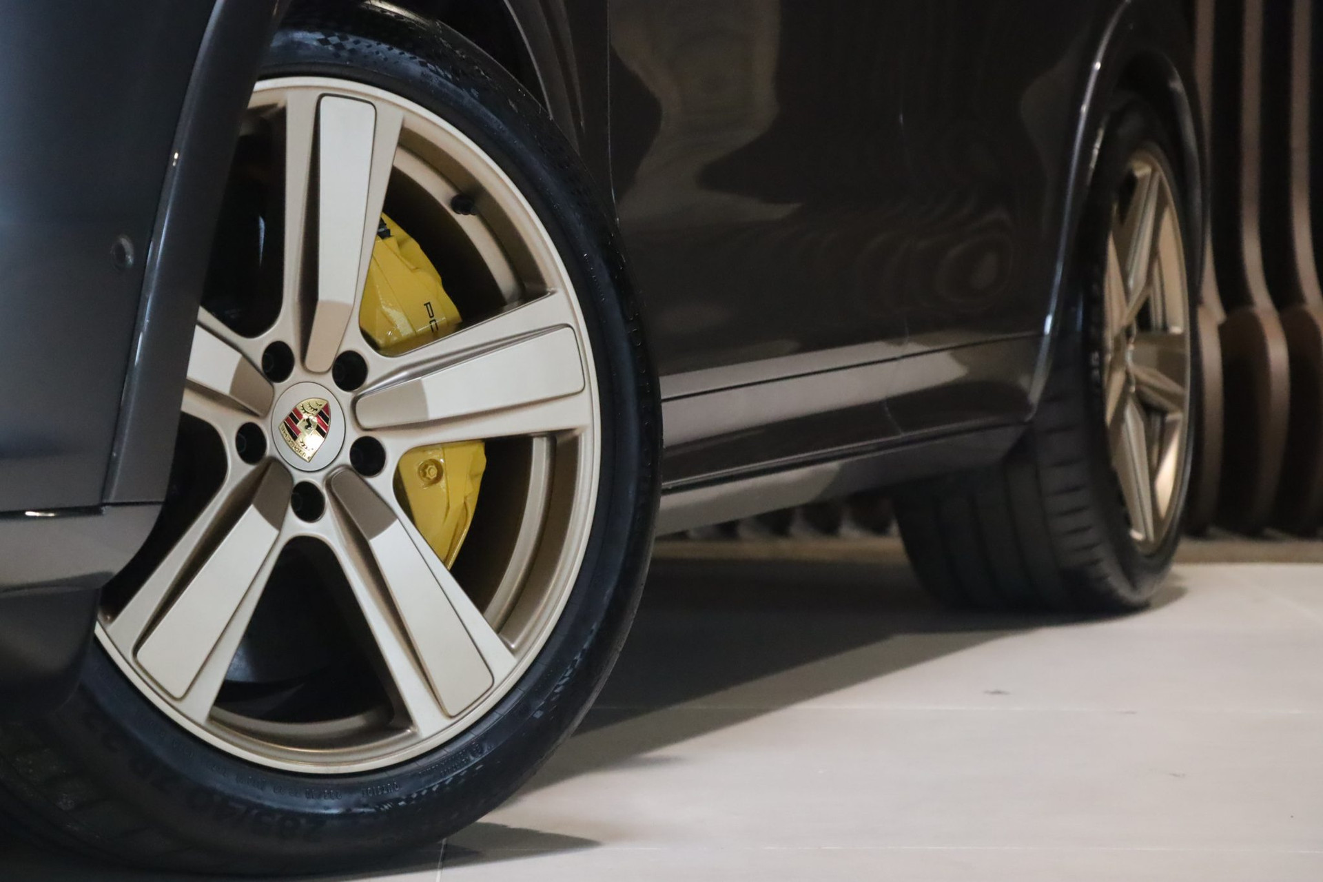 Porsche Cayenne Turbo E-Hybrid 739ch – Première main française – Photo 52