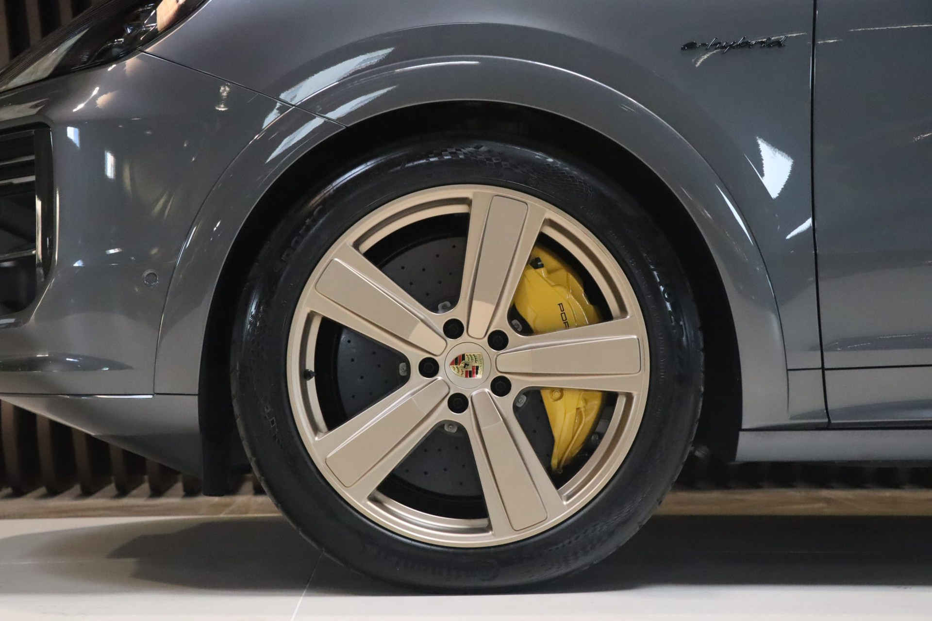 Porsche Cayenne Turbo E-Hybrid 739ch – Première main française – Photo 53